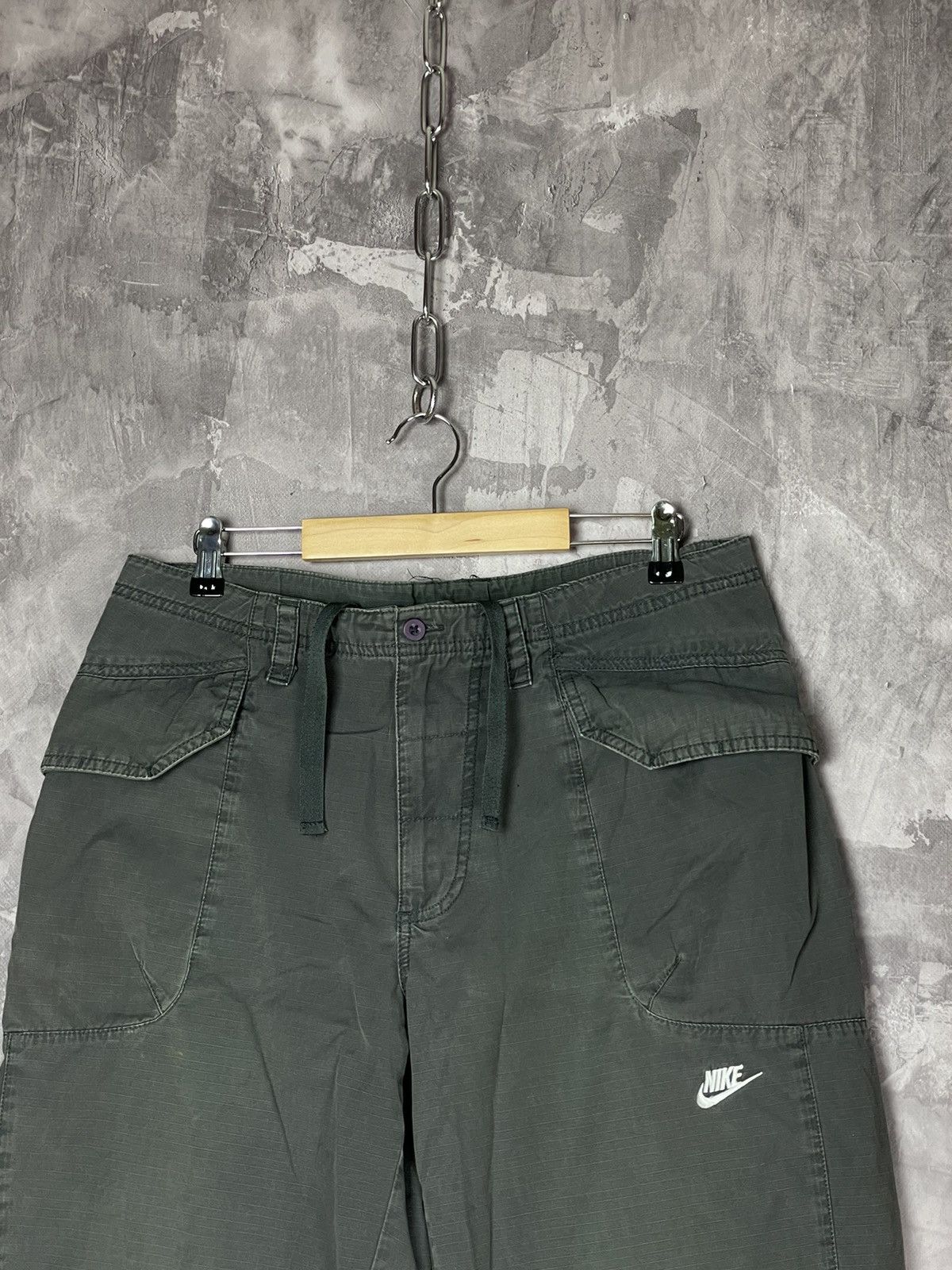 Japanese Brand × Nike × Vintage Nike Cargo vintage shorts Y2K Size US 32 / EU 48 - 2 Thumbnail