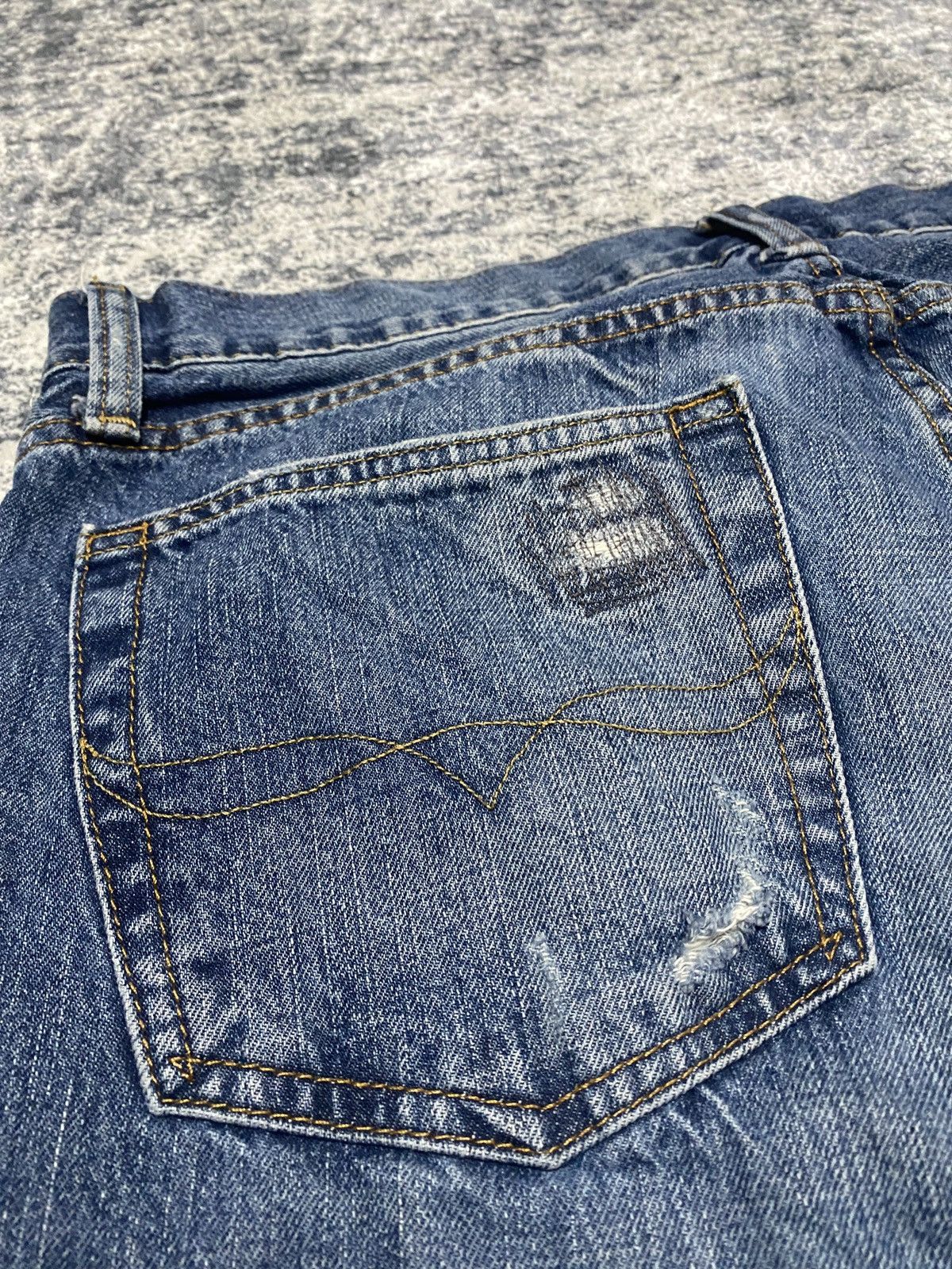 Ralph Lauren Polo ralph lauren sullivan slim distressed denim Size US 34 / EU 50 - 13 Thumbnail