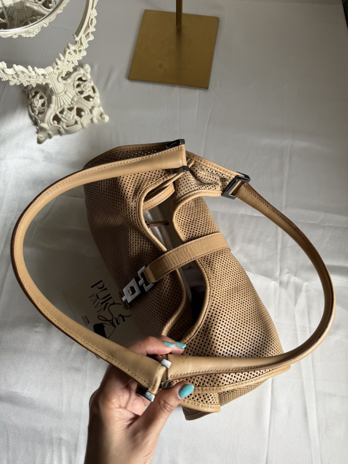 Gucci Authentic GUCCI Jackie Bardot Tan Hobo Perforated Leather Size ONE SIZE - 13 Thumbnail