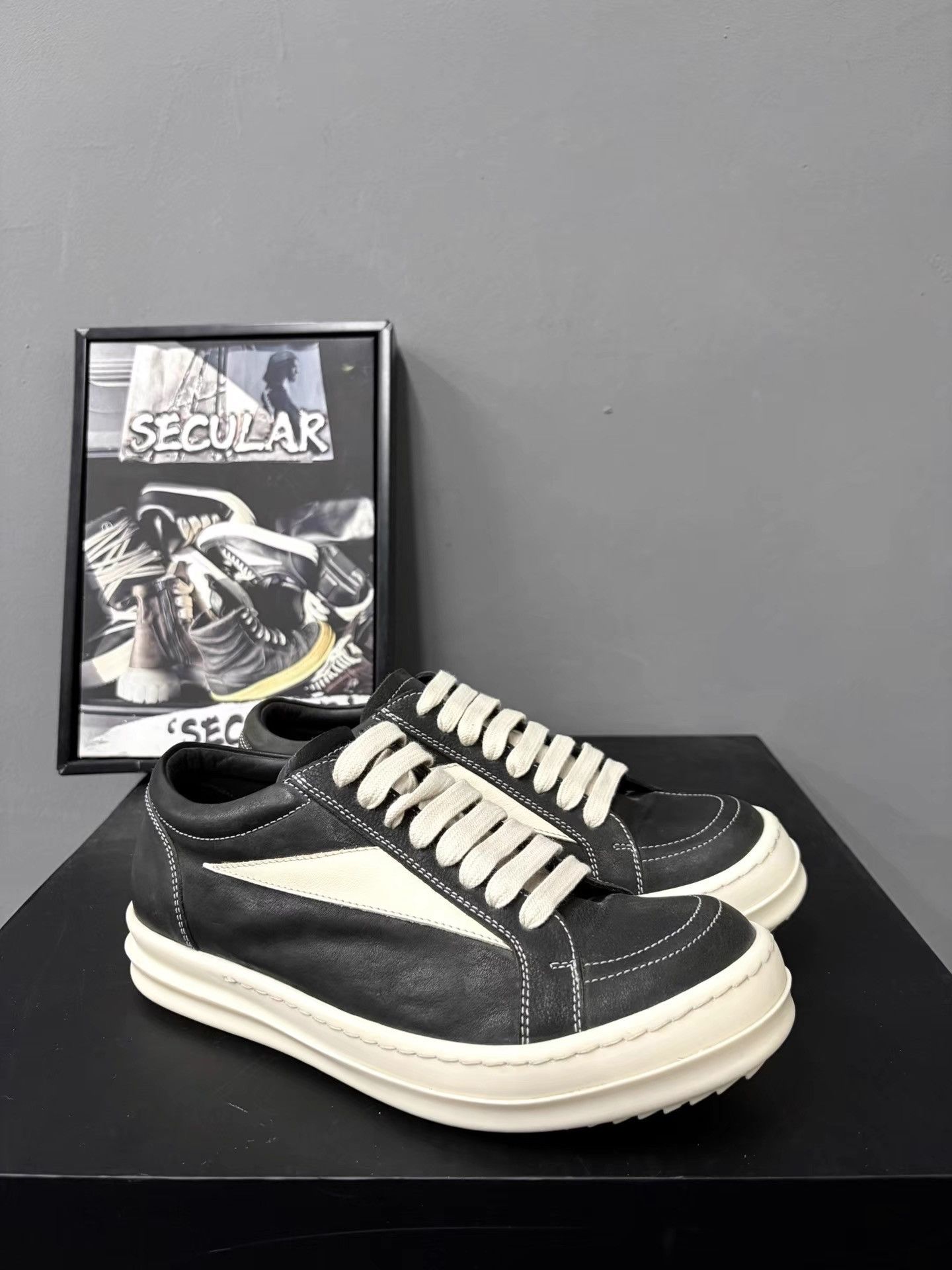 Rick Owens Rick Owens 24SS Leather Low-Top Infringement K34 Size US 7 / IT 37 - 3 Thumbnail