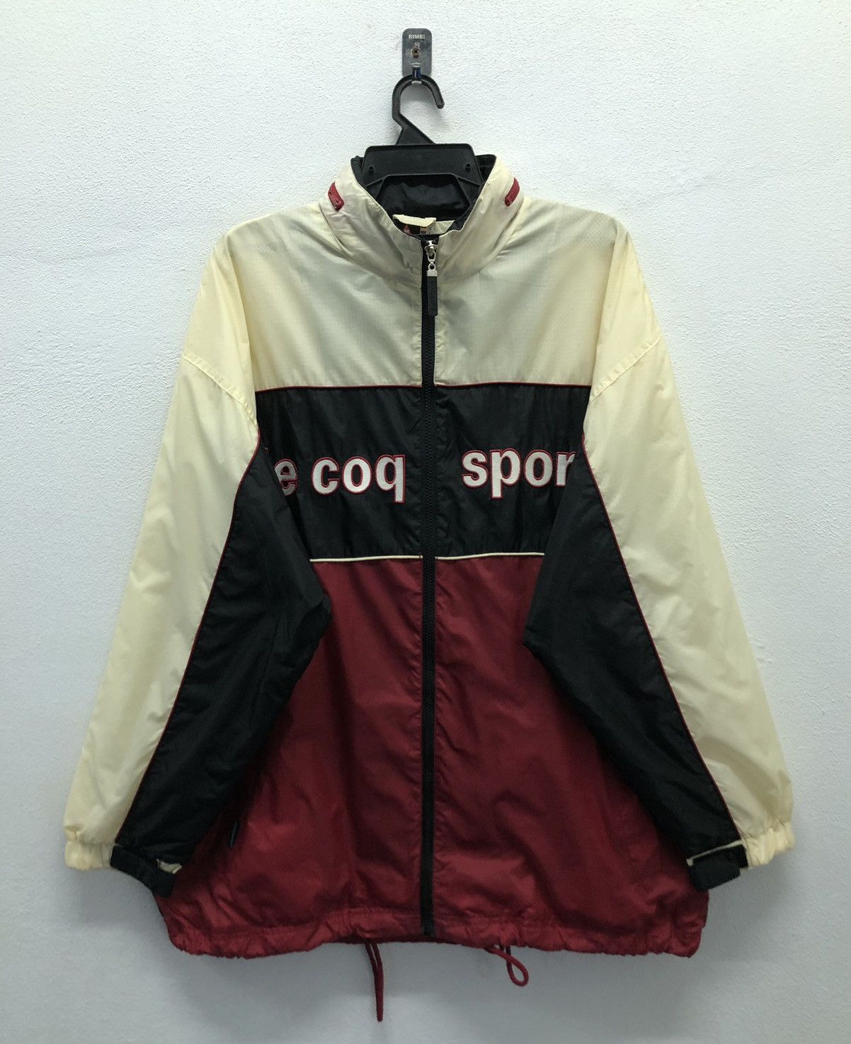 Le Coq Sportif Vintage Le Cow Sportif Windbreaker Jacket Size US L / EU 52-54 / 3 - 1 Thumbnail