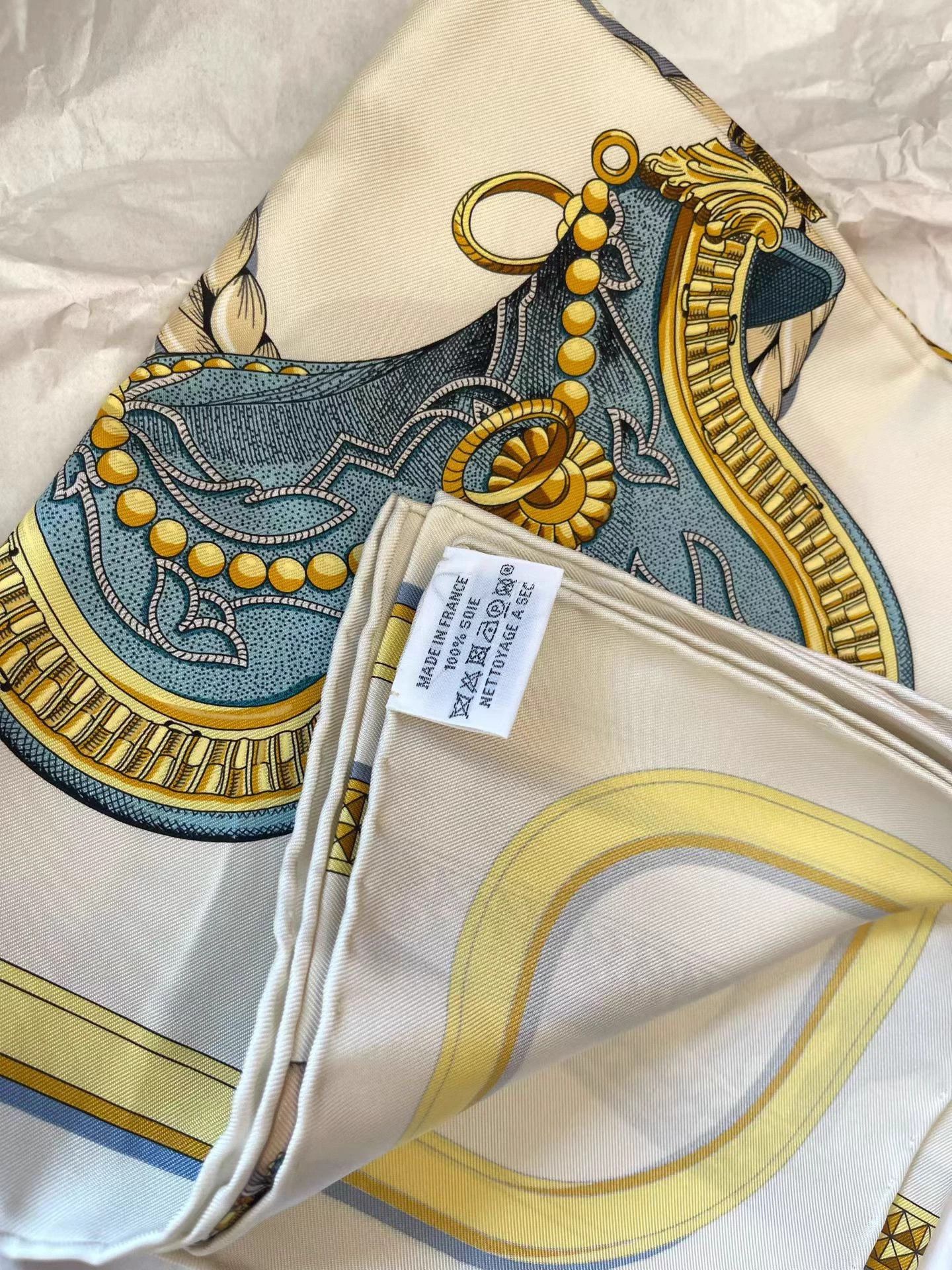 Hermes Hermès Carriage Feast 100% Silk 90x90 Scarf Boxed On Sale Size ONE SIZE - 6 Thumbnail