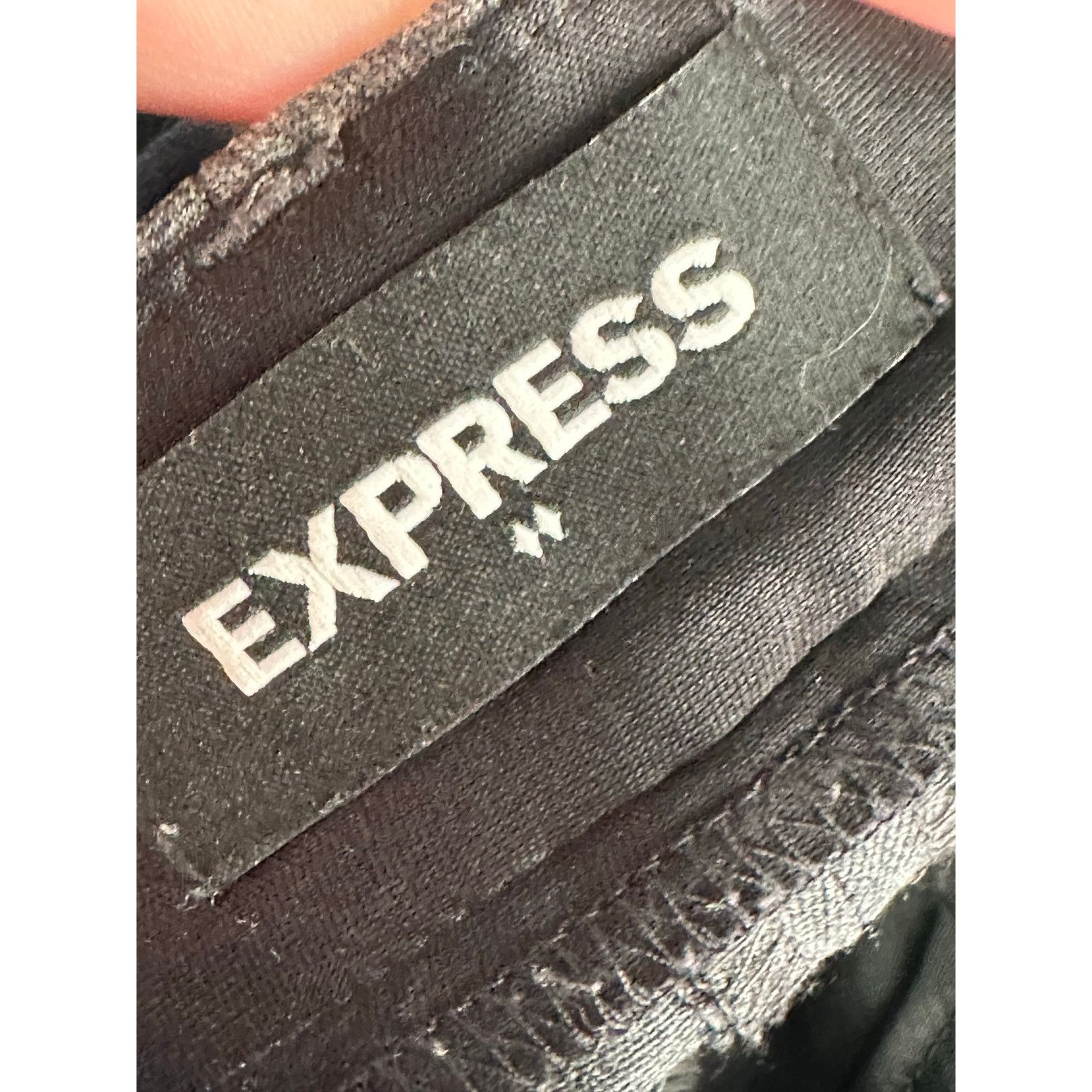 Express Express gray low rise barely boot pants size 6 Size 28" / US 6 / IT 42 - 3 Thumbnail