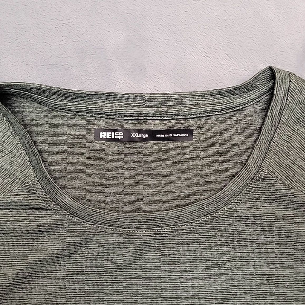 Vintage REI Co Op Shirt Men 2XL Green Tank Top Performance Stretch Wicking Outdoor TEE Sleeveless Pullover Crew Neck Logo Machine Washable Sports Outdoor Size US XXL / EU 58 / 5 - 2 Thumbnail