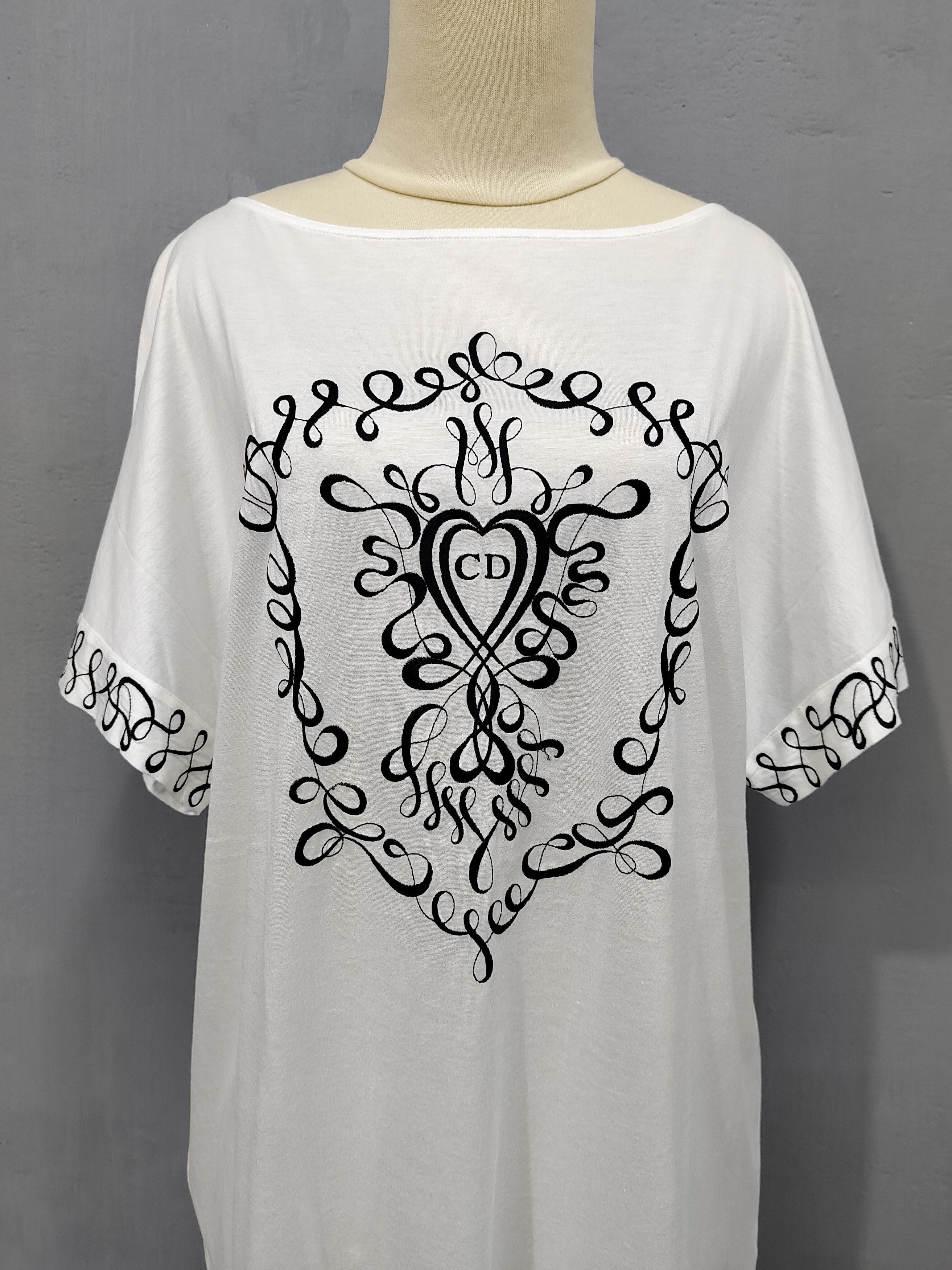 Christian Dior Monsieur Vtg Christian Dior💥Embroidered Logo Tshirt Size L / US 10 / IT 46 - 2 Thumbnail