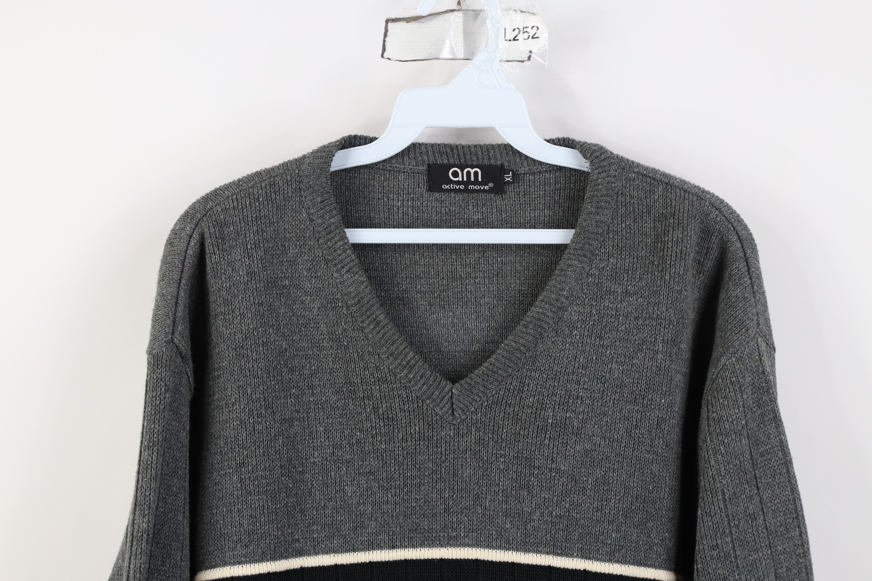Vintage Vintage 90s Streetwear Heavy Ribbed Knit V-Neck Sweater Size US XL / EU 56 / 4 - 2 Thumbnail