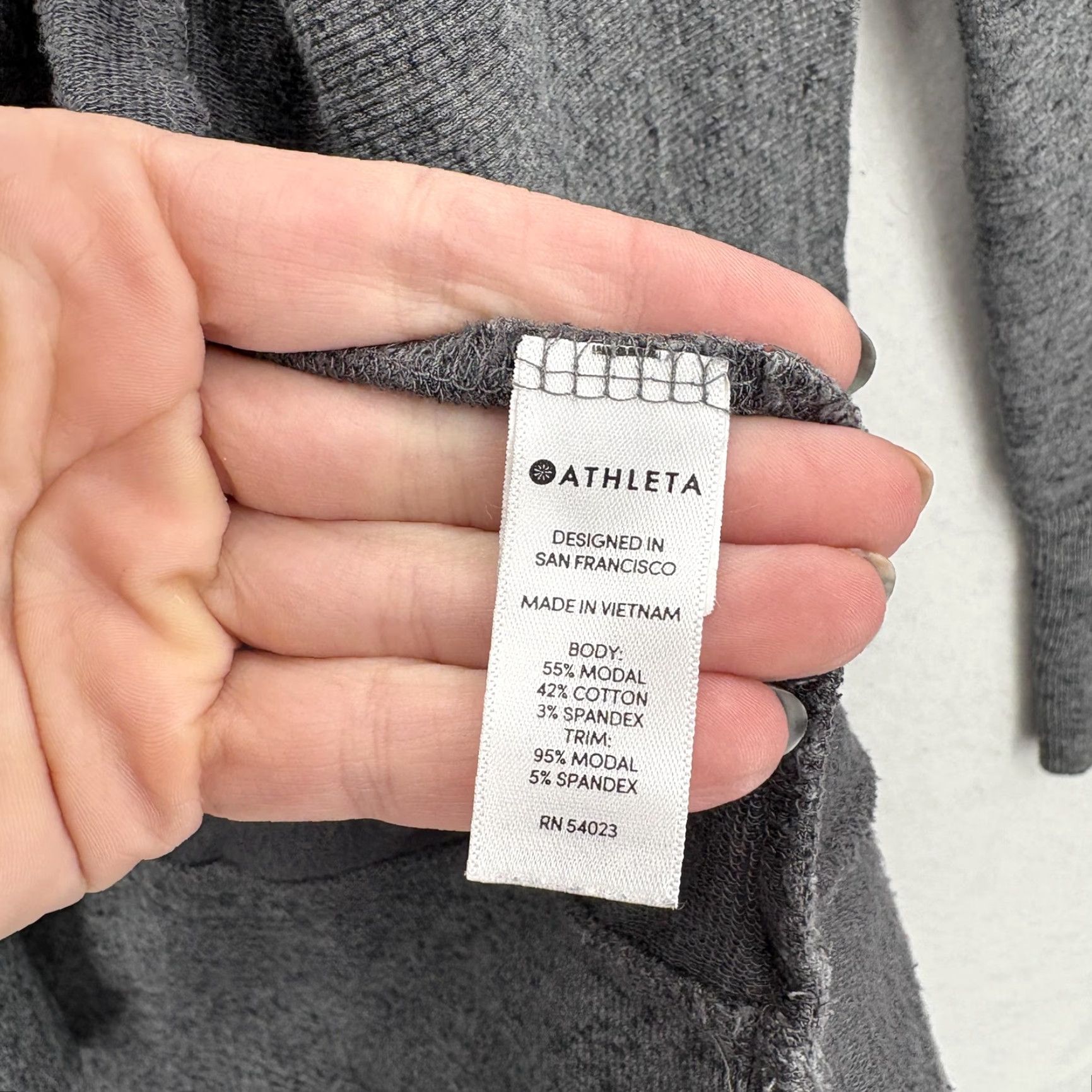 Athleta Athleta Cardigan Womens Medium Gray Open Front Pockets Wrap Pranayama Restore Size M / US 6-8 / IT 42-44 - 5 Thumbnail