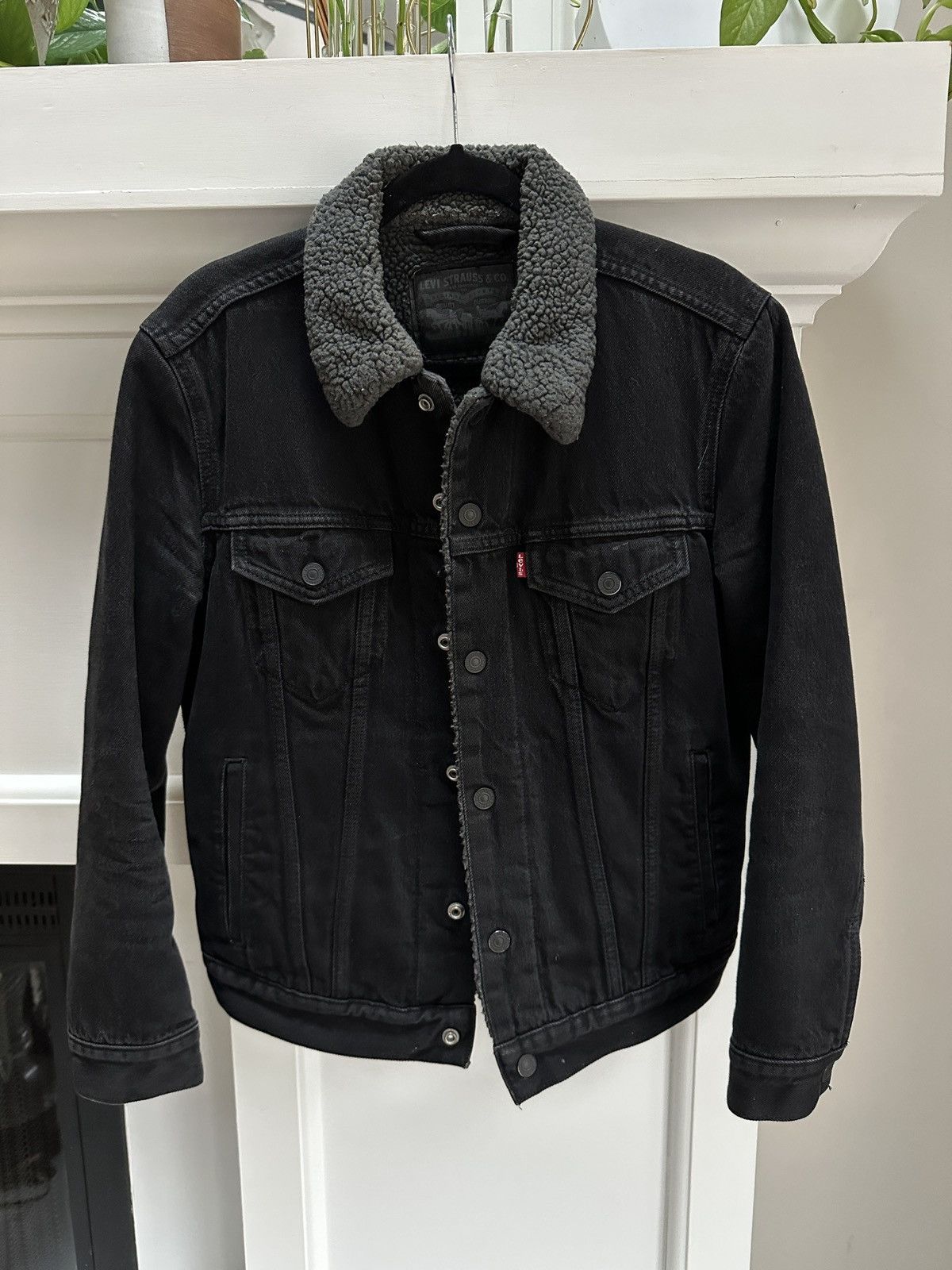 Levi's Black Denim Sherpa Trucker Jacket Size US S / EU 44-46 / 1 - 3 Thumbnail