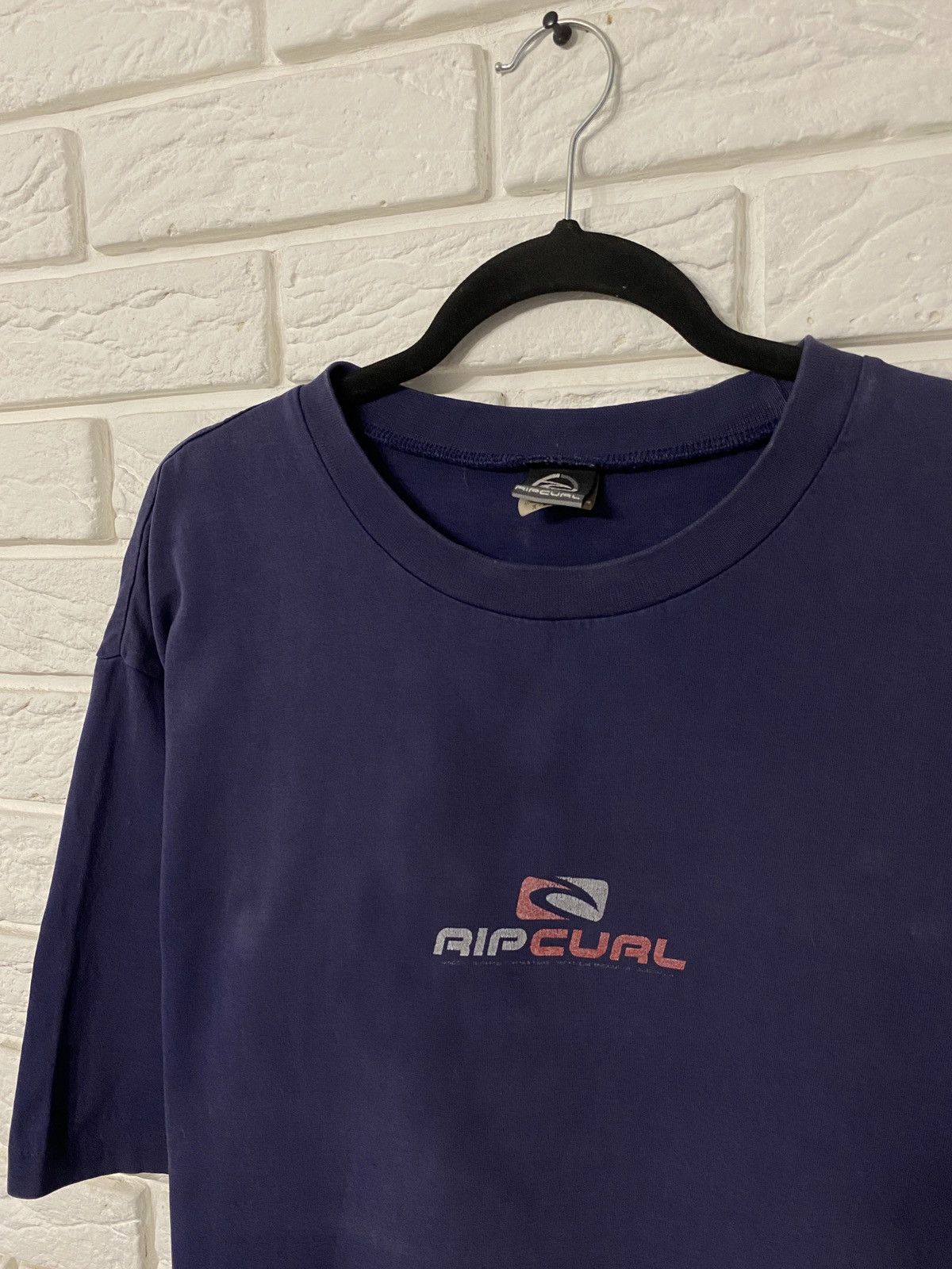 Rip Curl × Vintage Vintage T-Shirt Rip Curl Tee Shirt Surf Y2k Style Size US XL / EU 56 / 4 - 5 Thumbnail