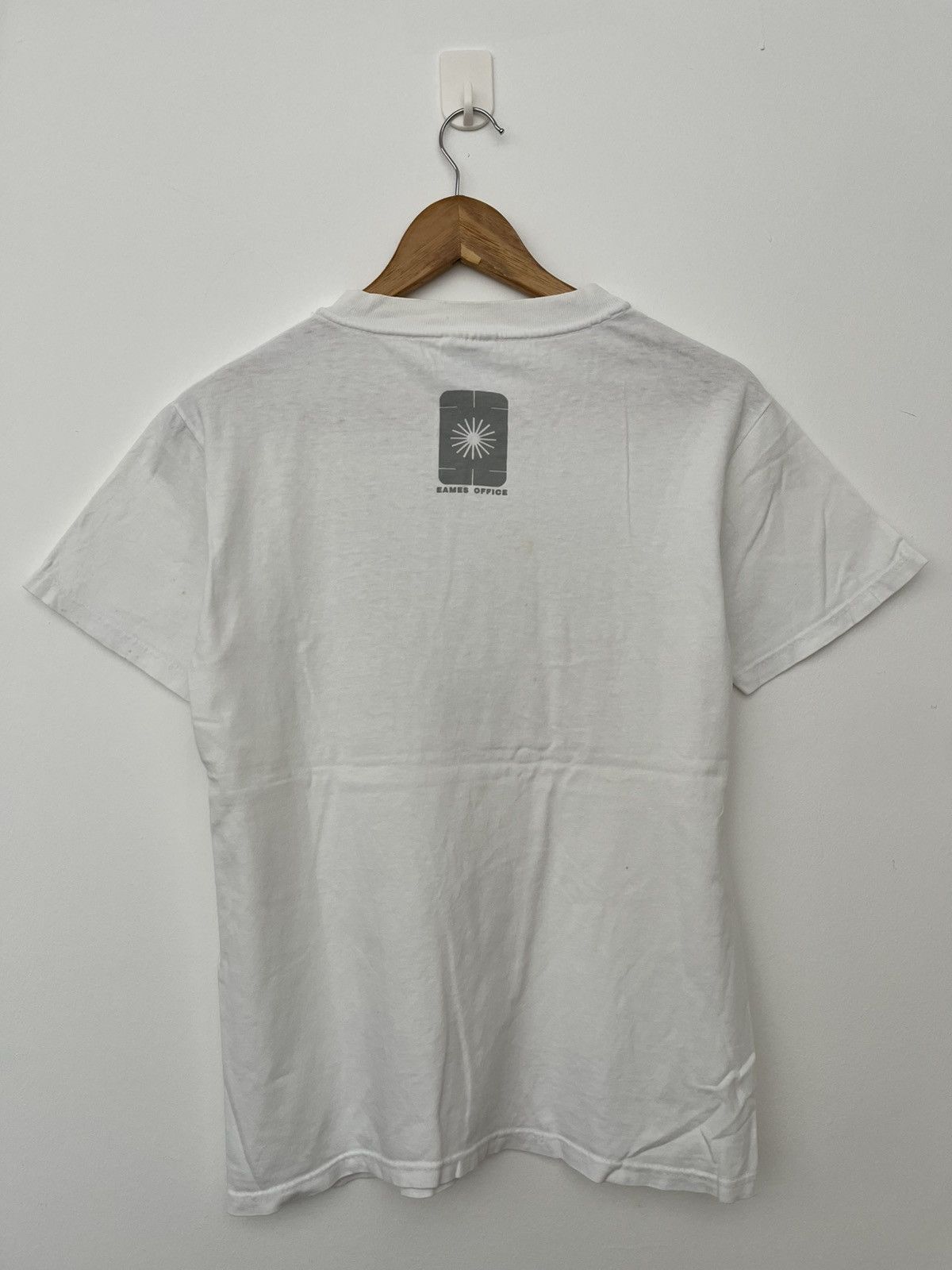 Vintage Vintage 90s Eames Office Furniture Mid Century T shirt Size US XS / EU 42 / 0 - 4 Thumbnail