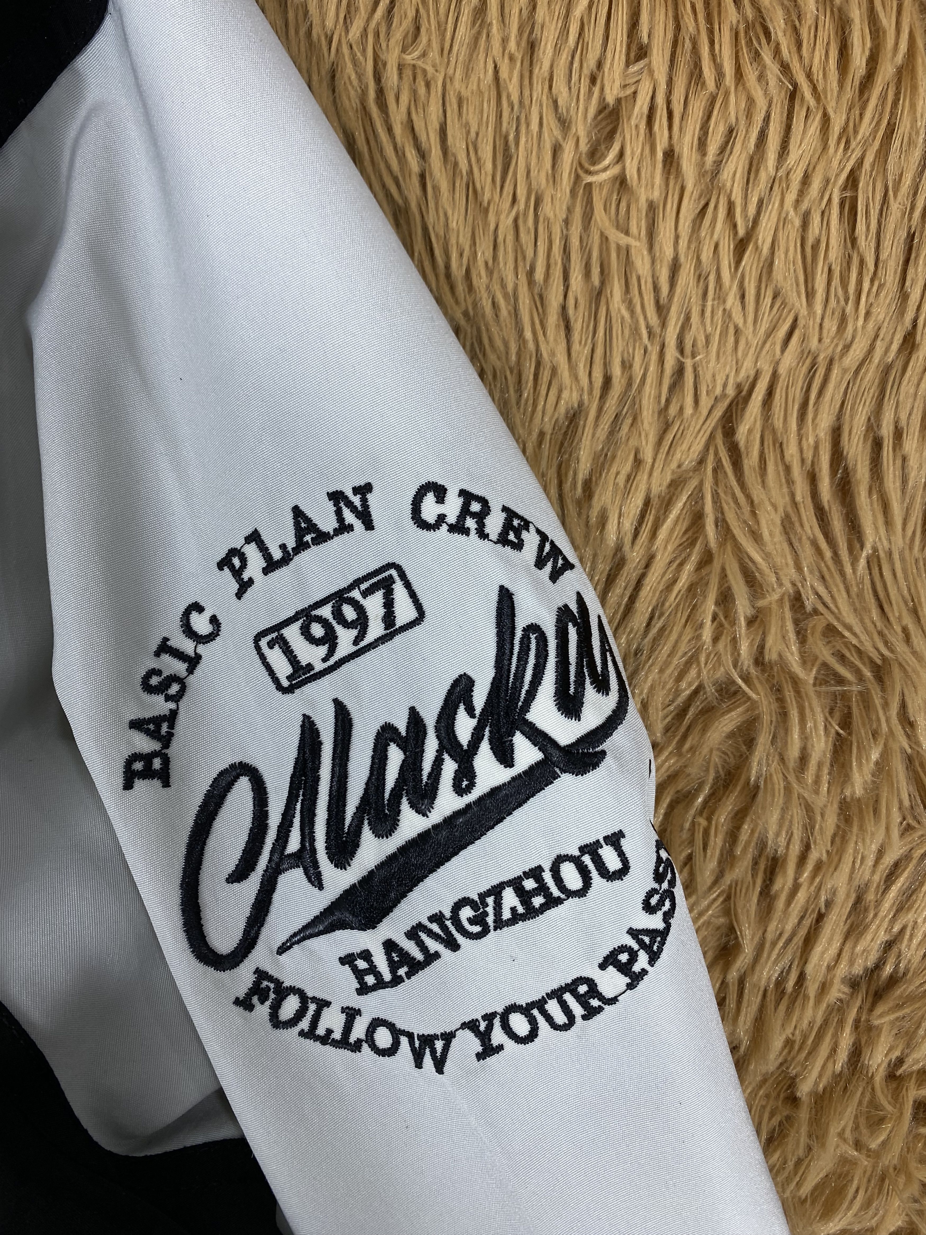 Japanese Brand Vintage Alaska Basic Plan Varsity Jacket PJ2524 Size US M / EU 48-50 / 2 - 4 Thumbnail