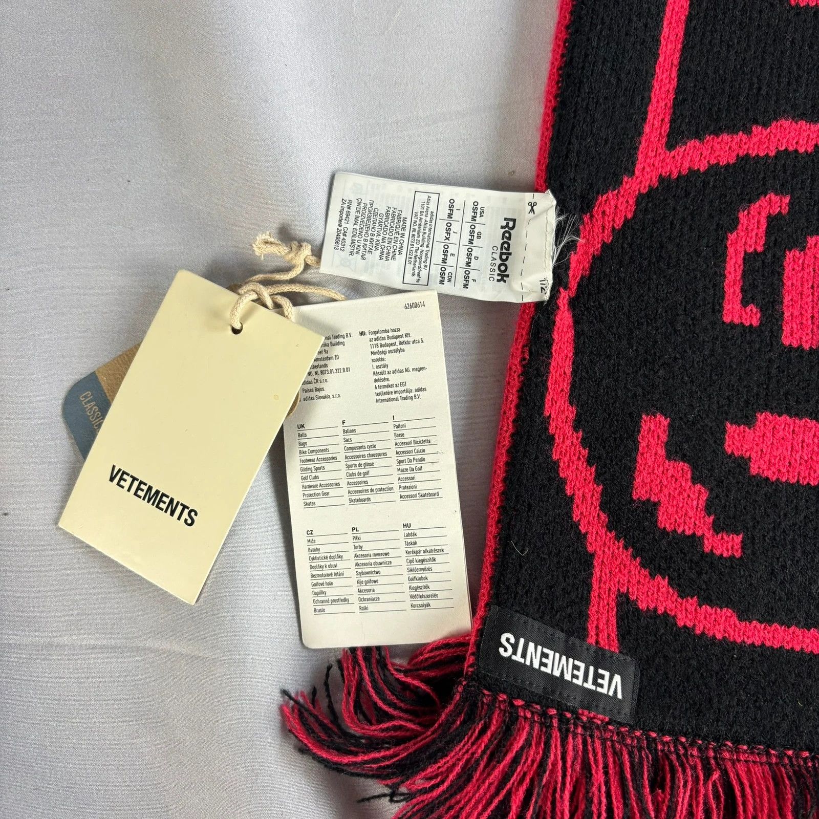 Vetements Vetements free hugs scarf Size ONE SIZE - 6 Thumbnail