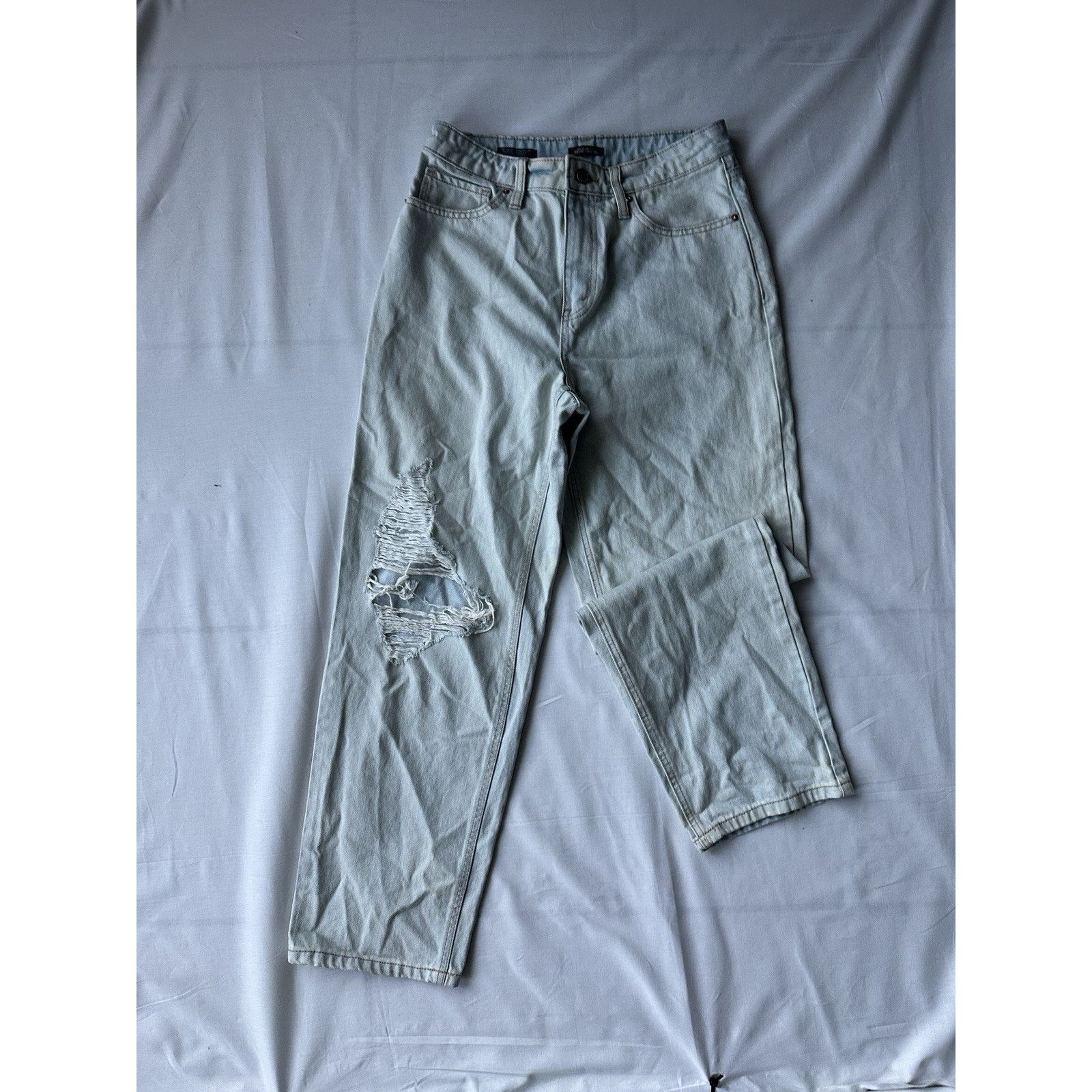 Calvin Klein Calvin Klein Jeans W 8 Blue Denim Distressed Straight Leg Size 30" / US 8 / IT 44 - 2 Thumbnail