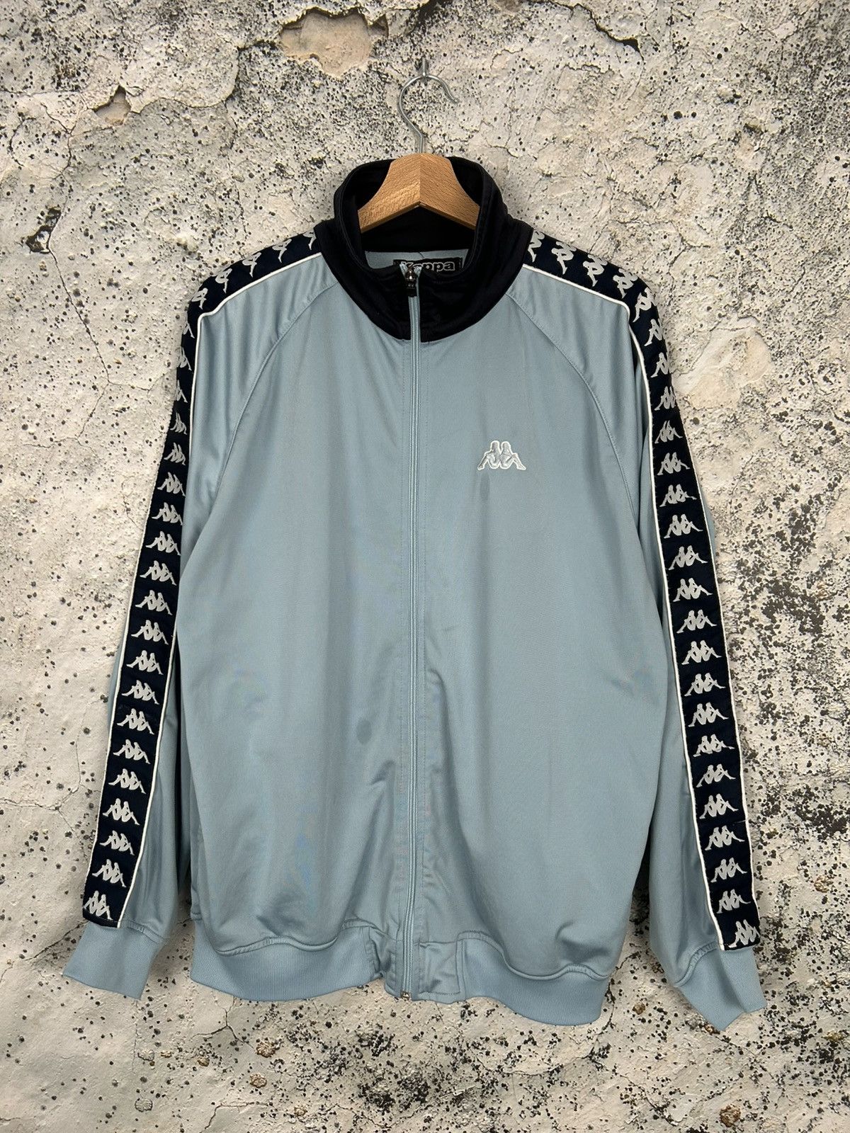 Kappa Vintage Kappa 90s Tracksuit Jacket Sweatshirt Sport Itlay Size US L / EU 52-54 / 3 - 1 Thumbnail