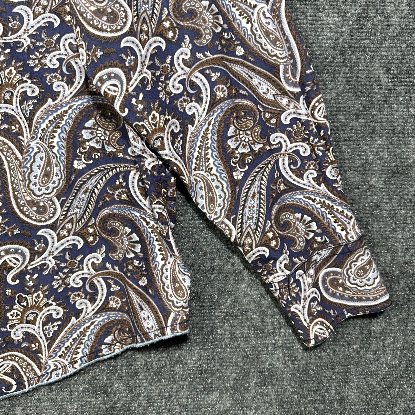 Tommy Bahama Tommy Bahama Jeans Shirt Mens XL Button Down Cotton Blue Paisley Pocket Size US XL / EU 56 / 4 - 3 Thumbnail