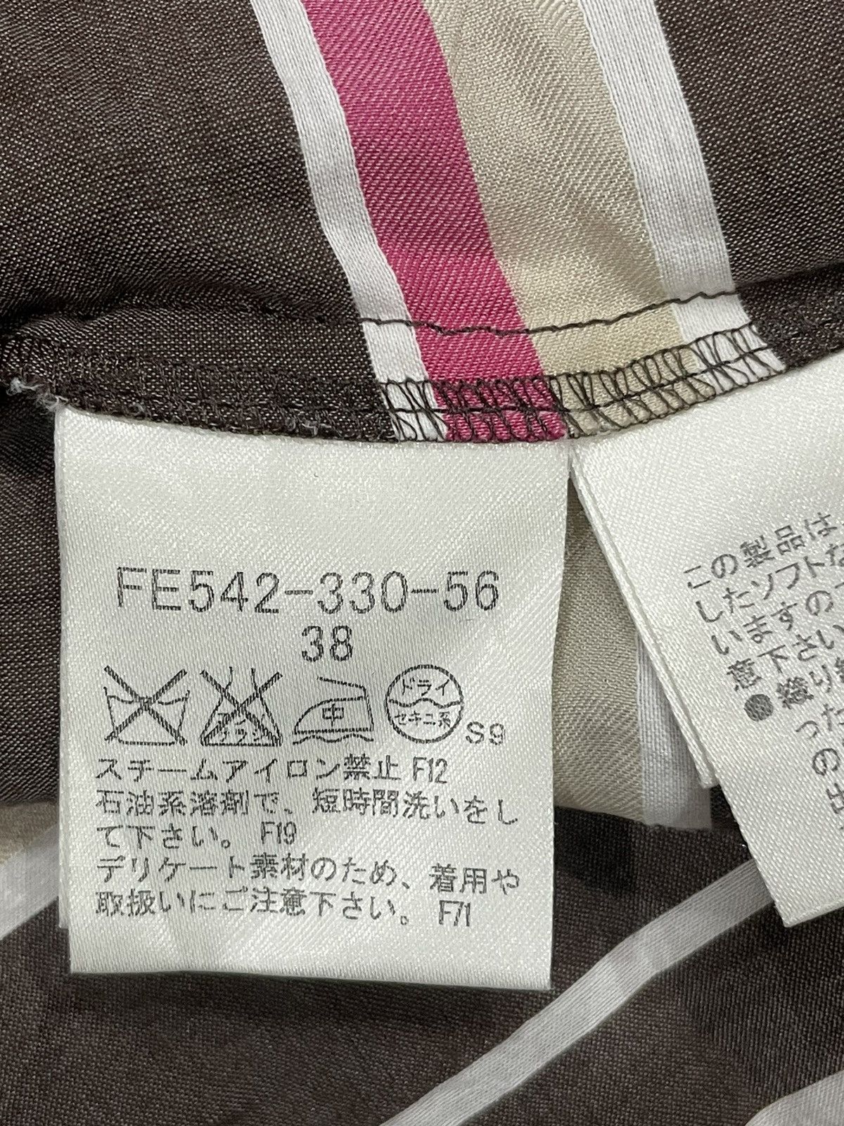 Burberry Burberry V-Neck Blouse Size XS / US 0-2 / IT 36-38 - 3 Thumbnail