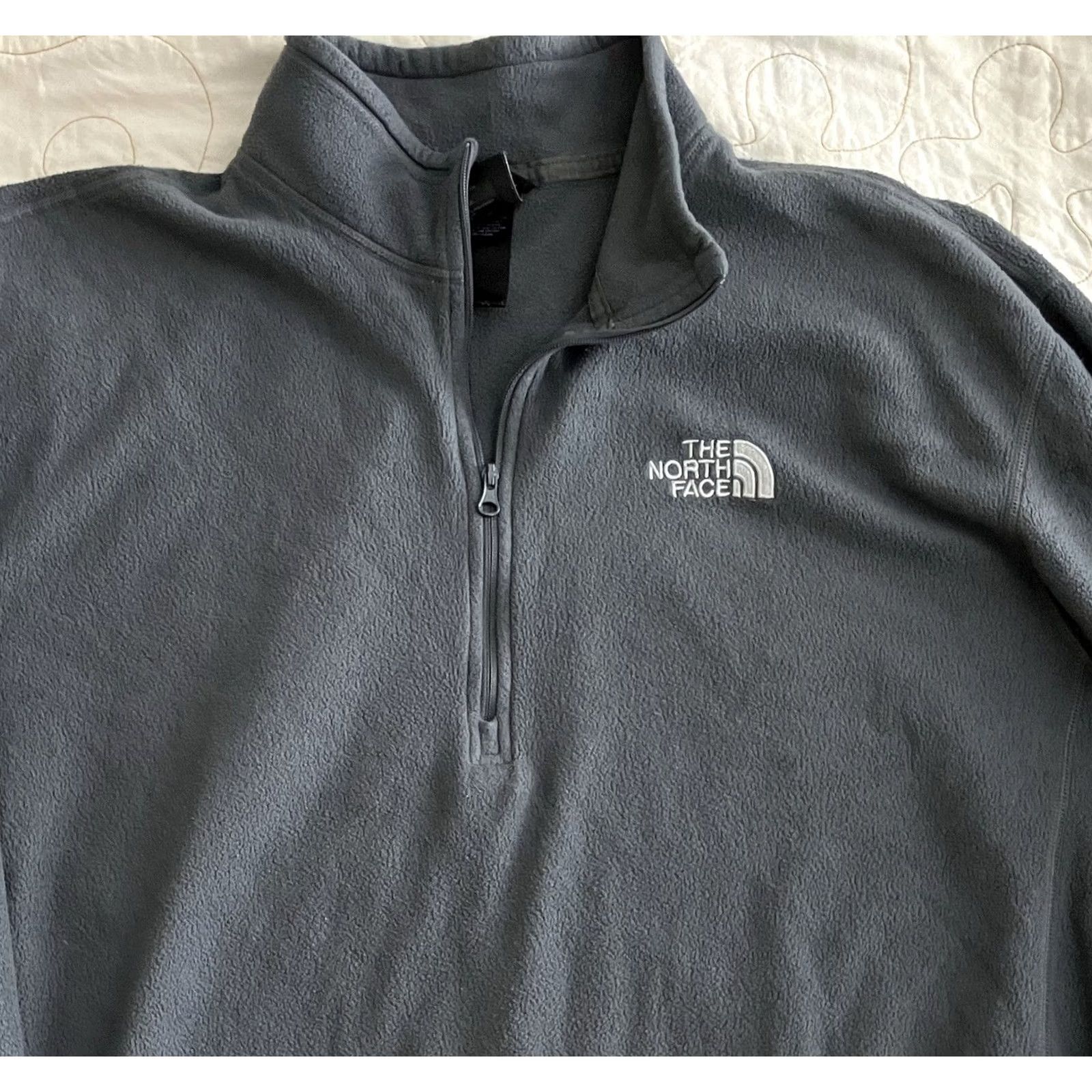 The North Face VINTAGE The North Face Fleece Pullover 1/4 Zip Mens XL Charcoal Gray Long Sleeve Hiking Size US XL / EU 56 / 4 - 2 Thumbnail