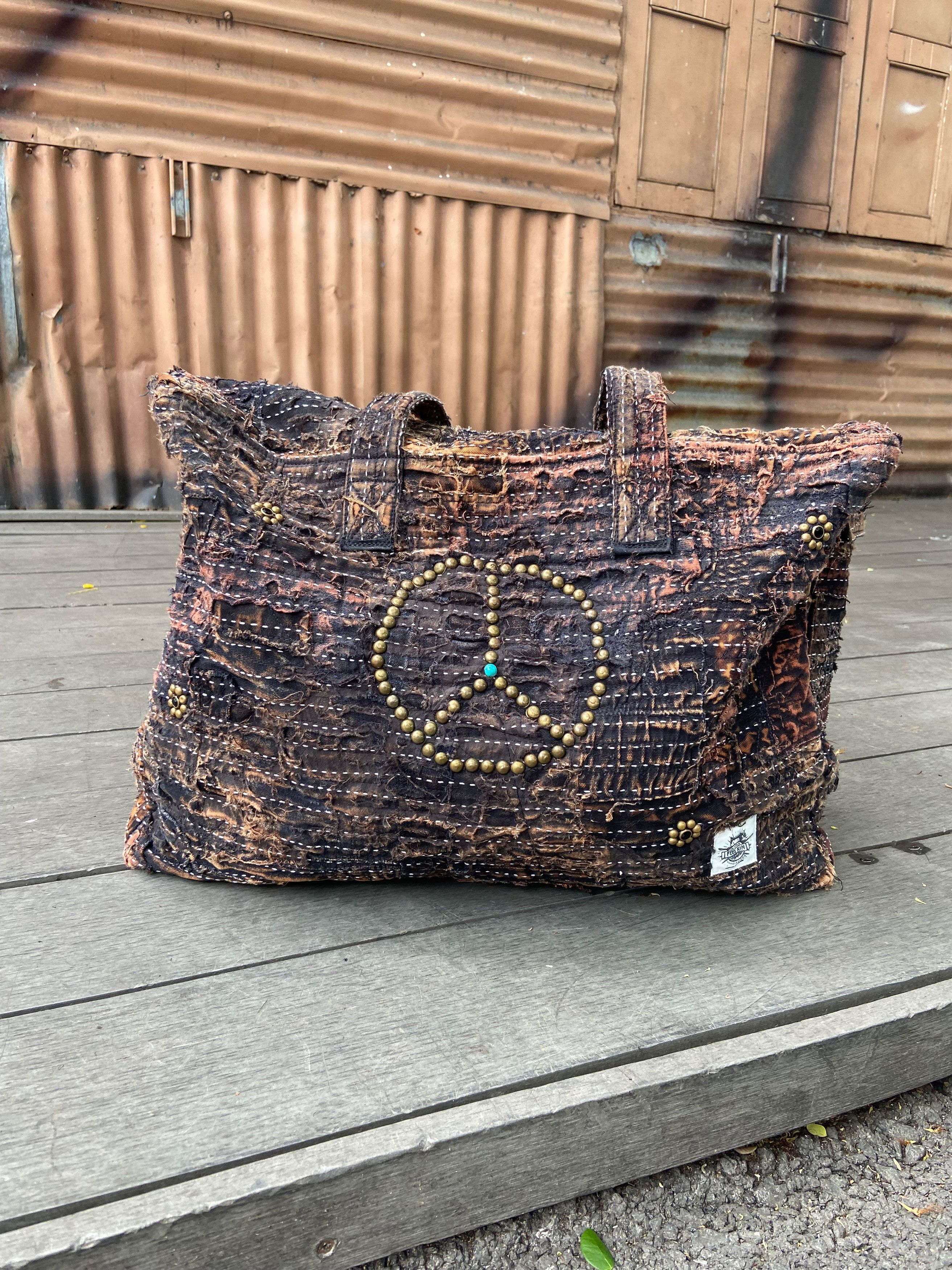 Japanese Brand 1/1 BORO Damaged Tote Bag Size ONE SIZE - 4 Thumbnail
