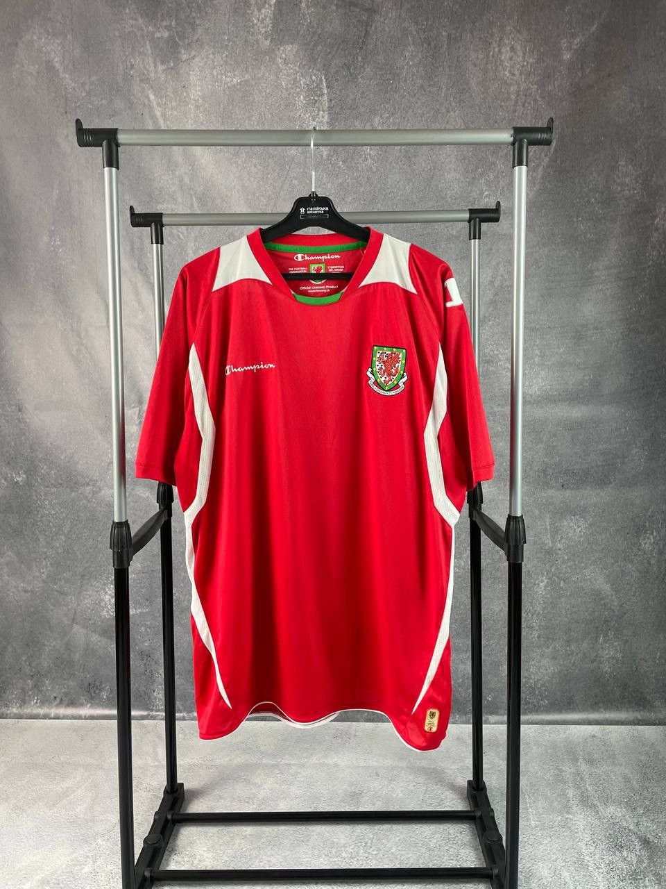 Champion × Vintage 2008-10 Wales Champion Home Shirt Size US XL / EU 56 / 4 - 1 Thumbnail