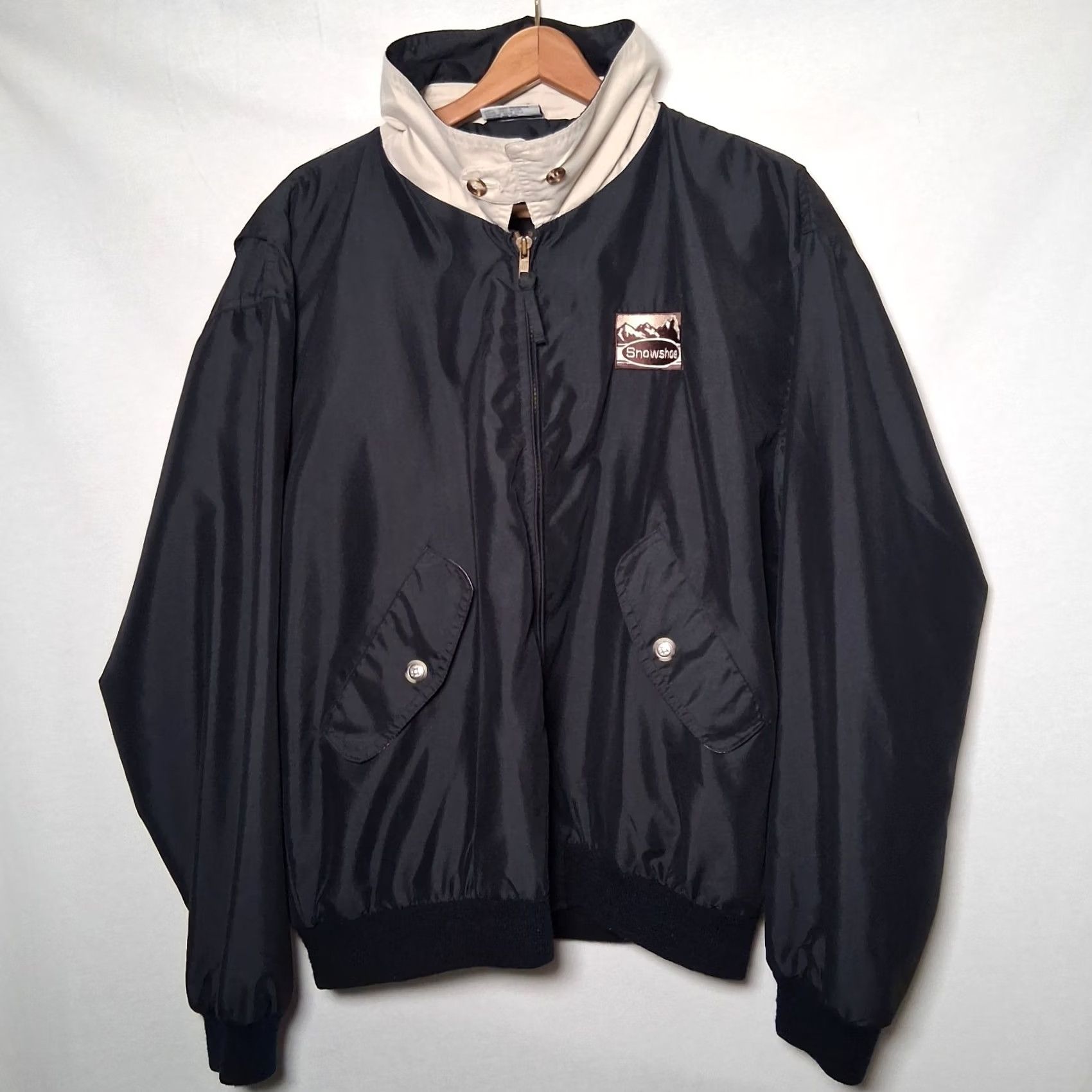 Vintage Vintage Fahrenheit Bomber Jacket Men M Black Lightweight Softshell Polyester Lined Embroidered West Virginia Ski Resort Theme Size US M / EU 48-50 / 2 - 2 Thumbnail