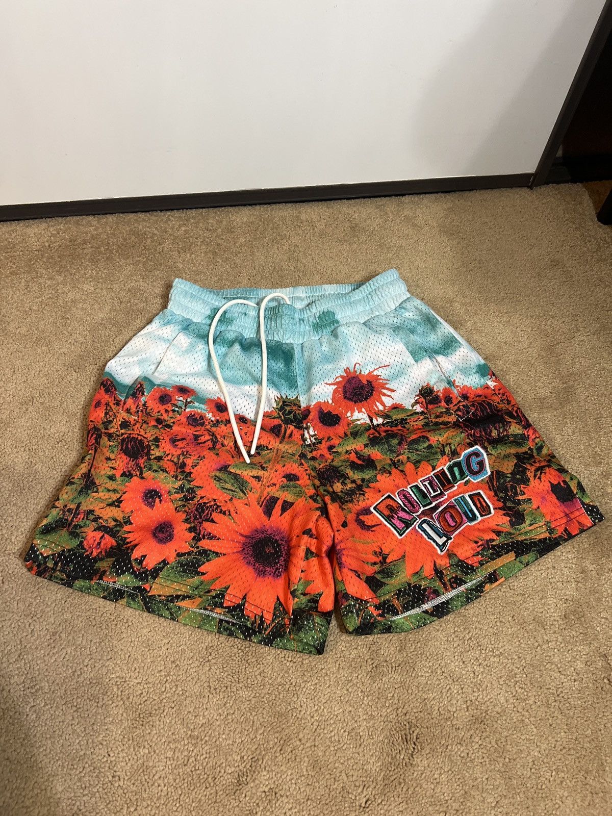 Rolling Loud Rolling Loud 2022 Sunflower Mesh Shorts Small Size US 26 / EU 42 - 1 Thumbnail