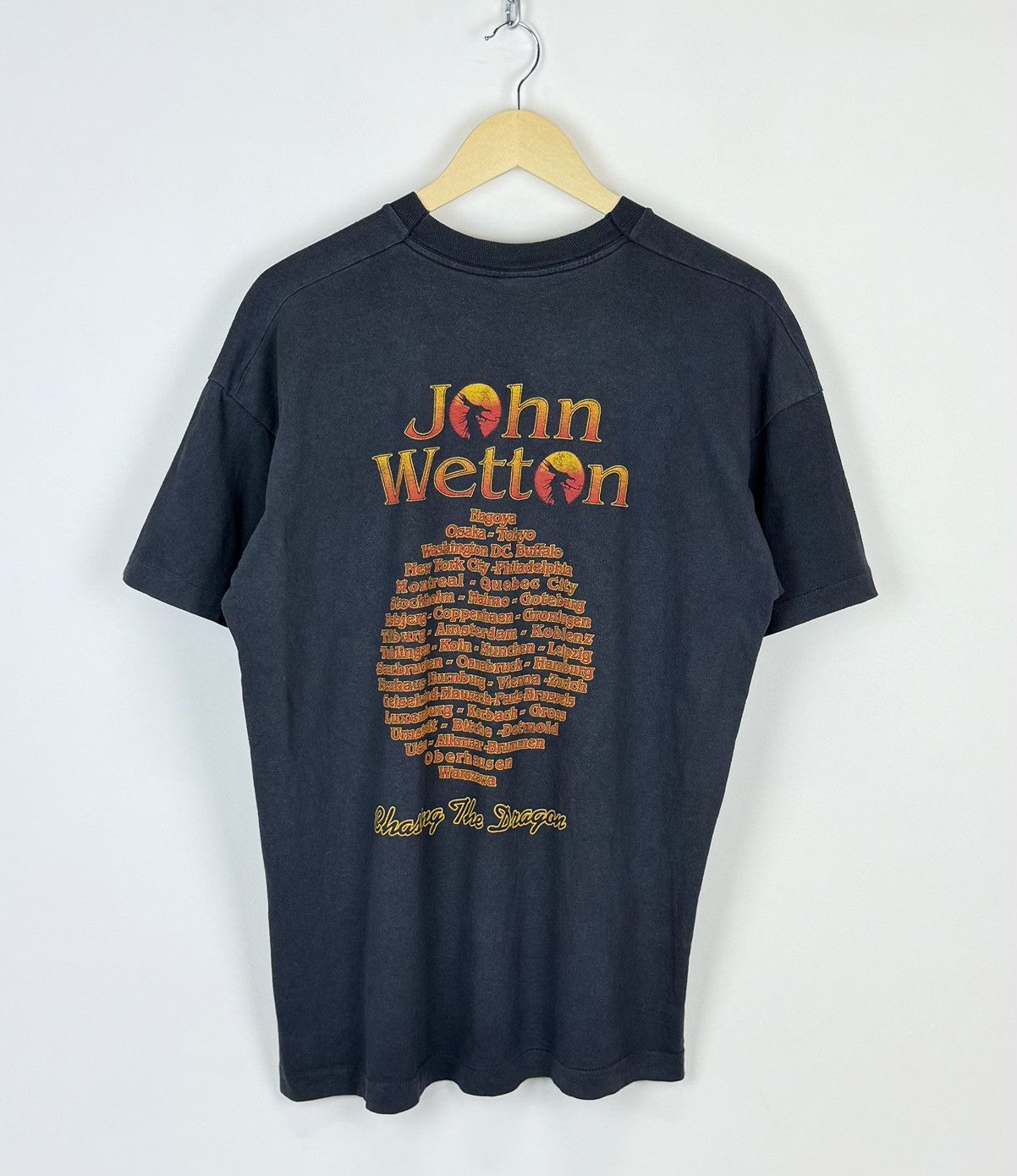 Band Tees Vintage John Wetton Chasing The Dragon 1995 Tour T-Shirt Size US XL / EU 56 / 4 - 9 Thumbnail