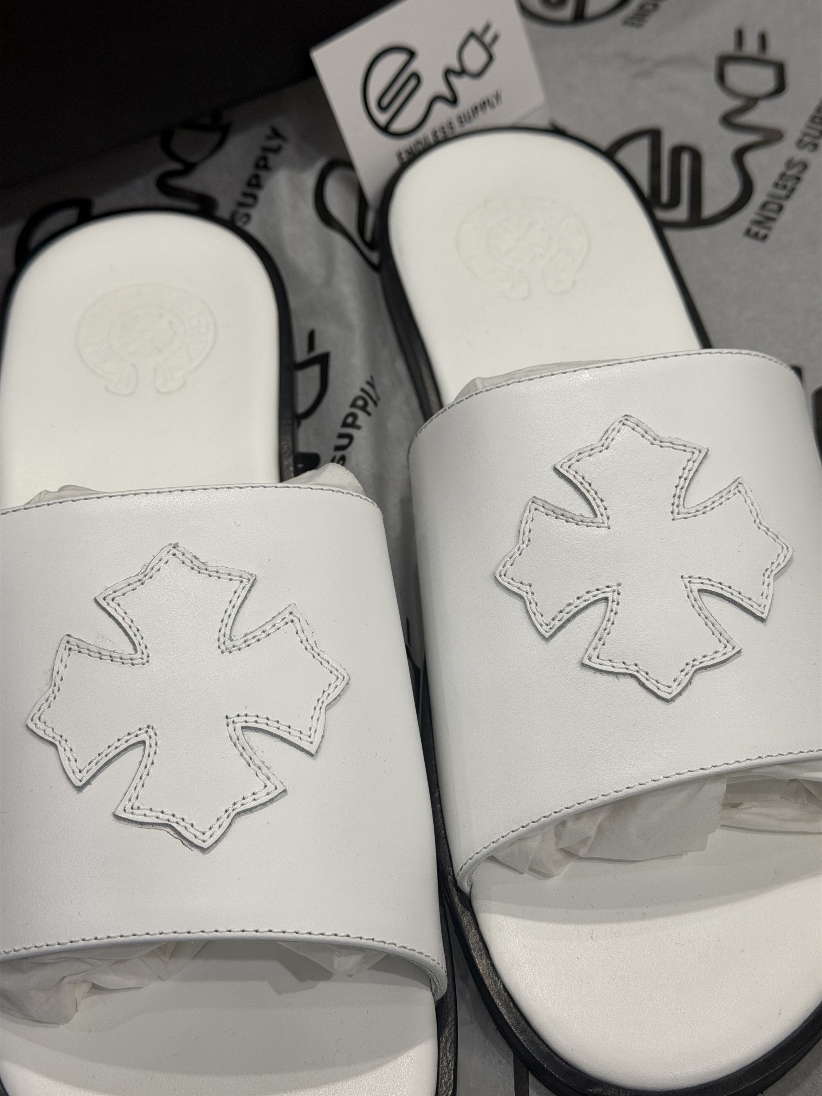 Chrome Hearts Chrome Hearts Leather Cross Patch Slides White Size US 12 / EU 45 - 1 Thumbnail