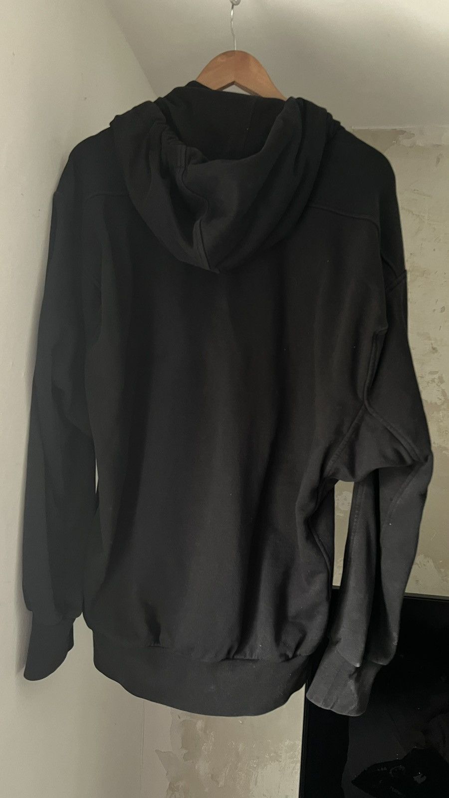 Vivienne Westwood Black vivienne westwood zip hoodie with orb logo Size US XXL / EU 58 / 5 - 2 Thumbnail