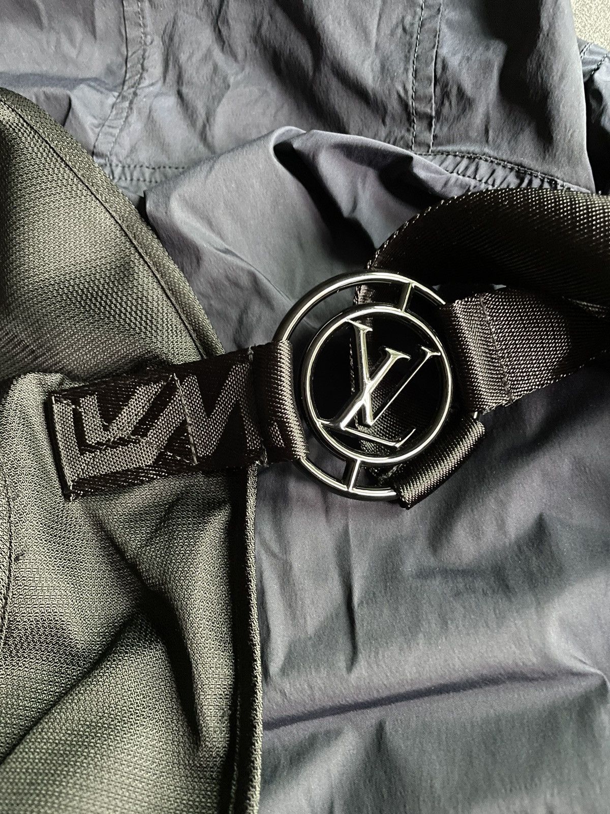 Louis Vuitton Louis Vuitton Navy Harness Belt Hoodie Size US M / EU 48-50 / 2 - 5 Thumbnail
