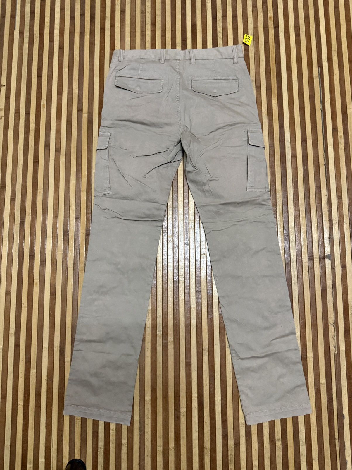 Uniqlo Uniqlo Unisex Cargo Pants Streetwear Multipocket W32X33 Size US 32 / EU 48 - 5 Thumbnail