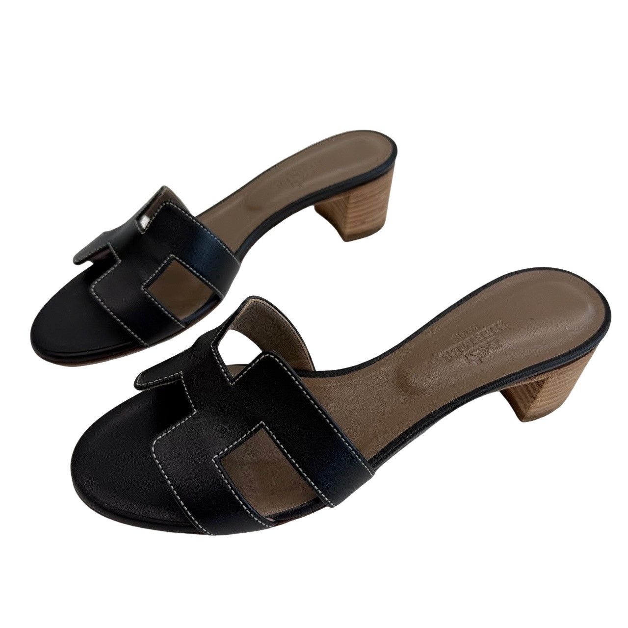 Hermes Hermès Oasis Black Leather Sandals Size 35.5 Size US 5.5 / IT 35.5 - 1 Thumbnail