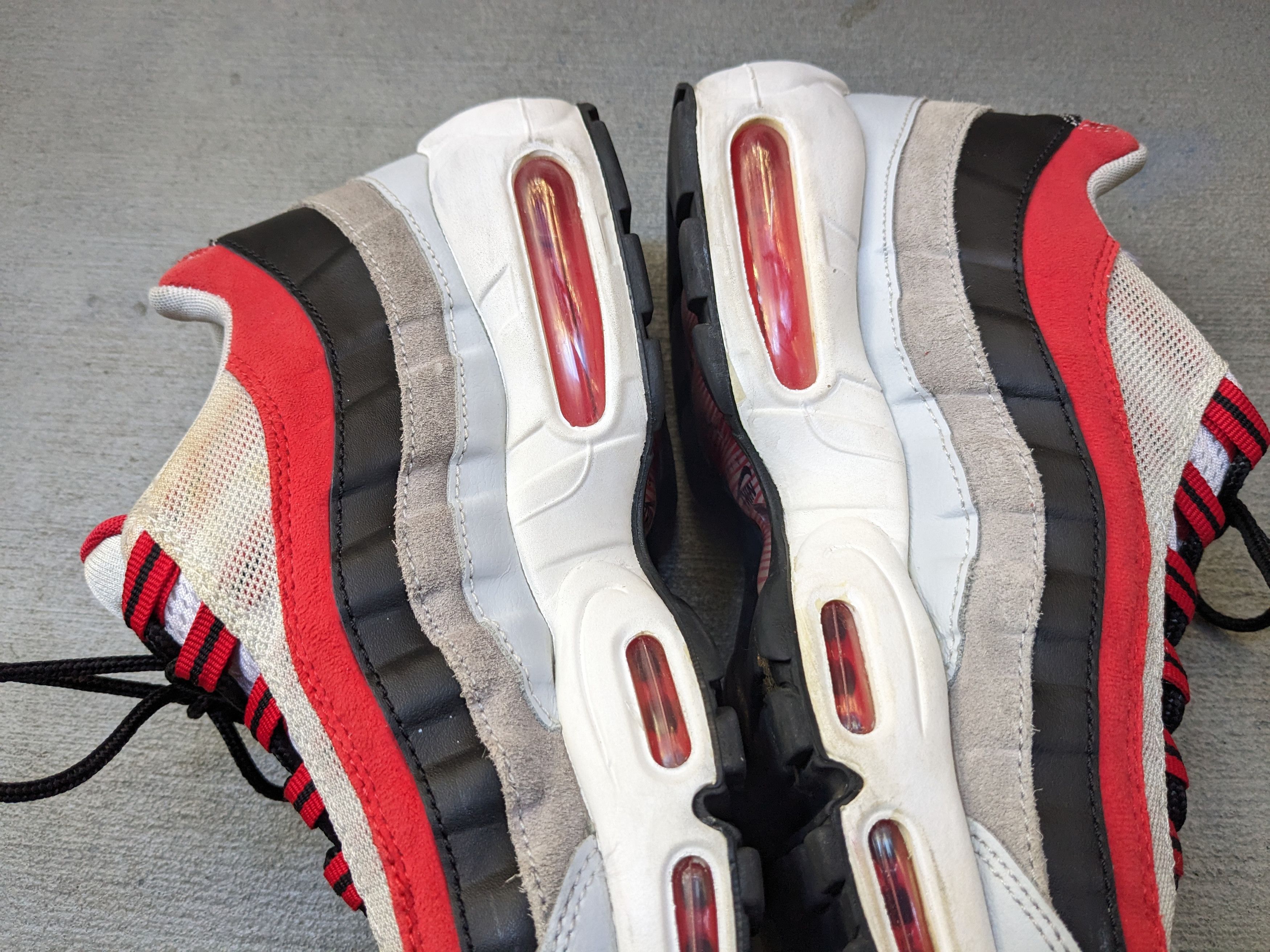 Nike Nike Air Max 95 White Red Gray 11.5 749766-601 Size US 11.5 / EU 44-45 - 8 Thumbnail