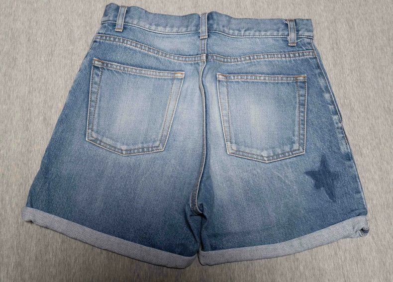 Saint Laurent Paris Saint Laurent Paris Xing xing Xi shui jeans shorts hot pan Size 25" / US 0 / IT 36 - 2 Thumbnail
