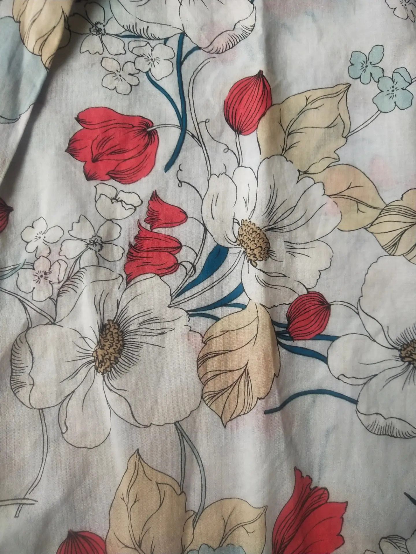 Ann Taylor Ann Taylor Petite Woman Floral Button-up Shirt Size XS / US 0-2 / IT 36-38 - 4 Thumbnail
