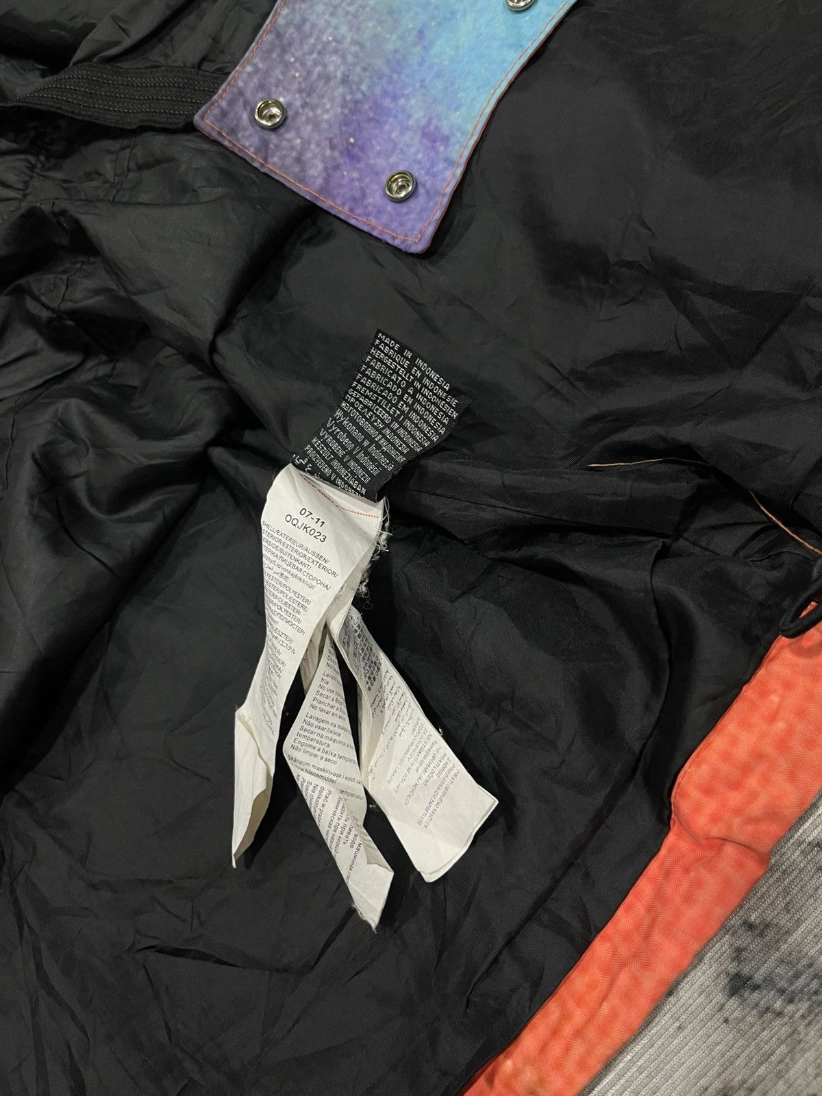 Quiksilver Quiksilver 2011-2012 Winter Multicolor Snowboard Size US L / EU 52-54 / 3 - 11 Thumbnail