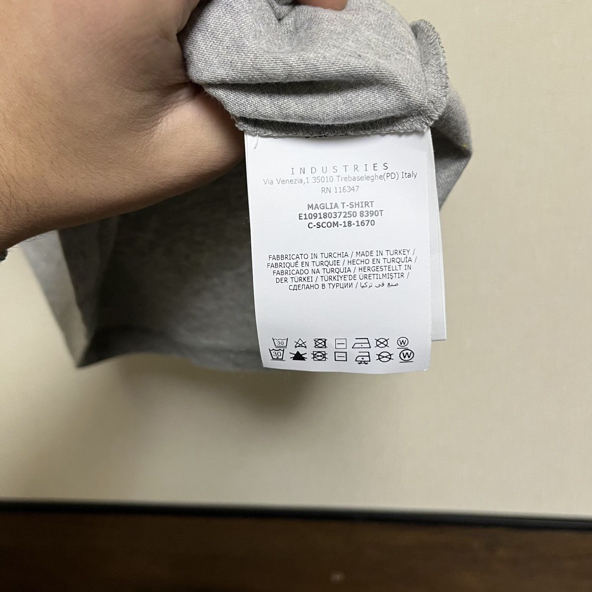 Moncler Moncler T-shirt Size US S / EU 44-46 / 1 - 7 Thumbnail