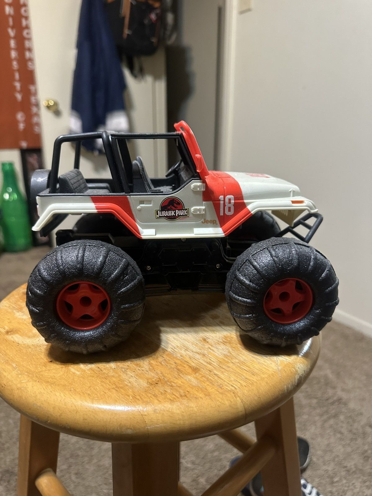 Jeep Vintage Jeep Wrangler “water land” 00s Size US L / EU 52-54 / 3 - 1 Thumbnail