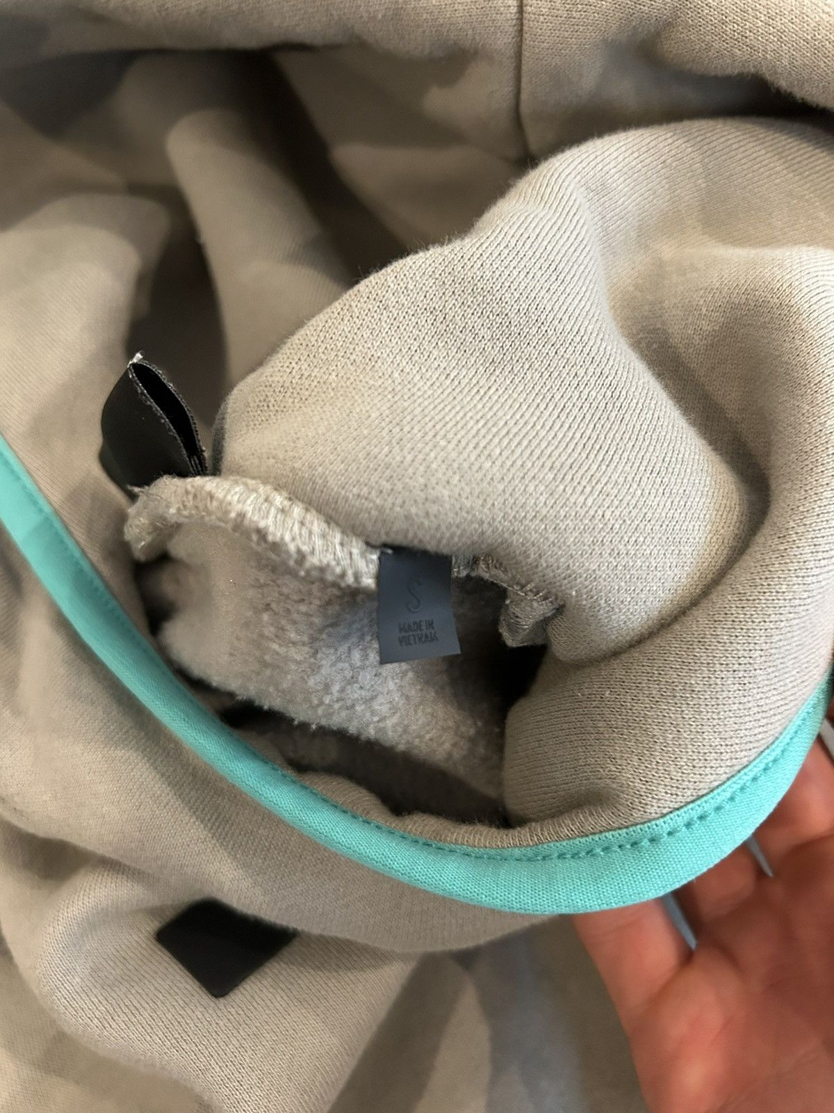 Essentials × Fear of God Essentials Hoodie Tan + Blue Size US S / EU 44-46 / 1 - 4 Thumbnail