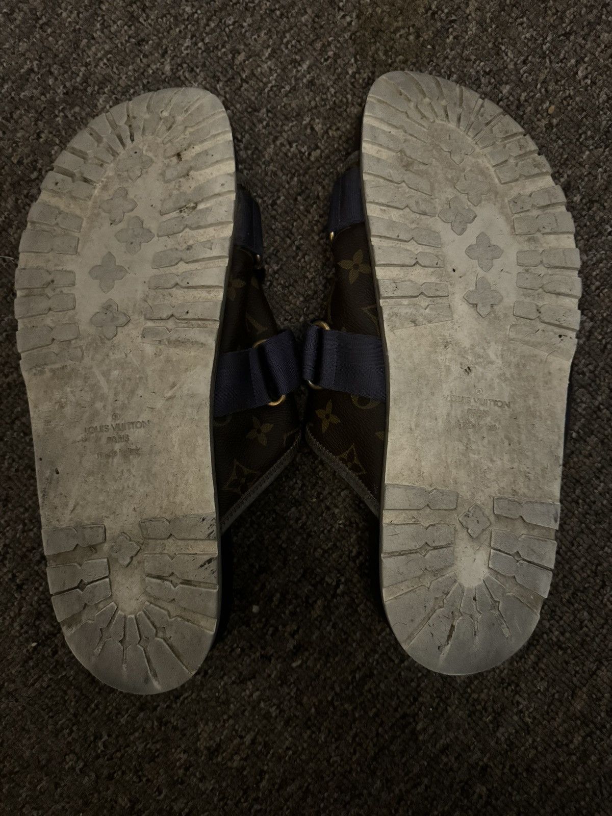 Louis Vuitton Brown monogram Honolulu slides Size US 11 / EU 44 - 5 Thumbnail