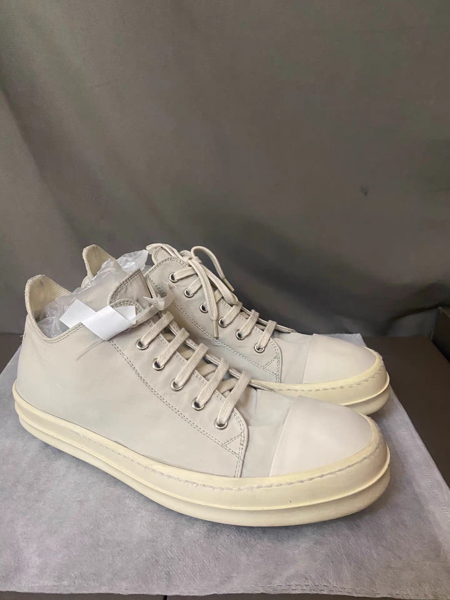 Rick Owens Rick Owens DRKSHDW Satin Low-Top Turbo Cyclops Size US 10 / EU 43 - 5 Thumbnail