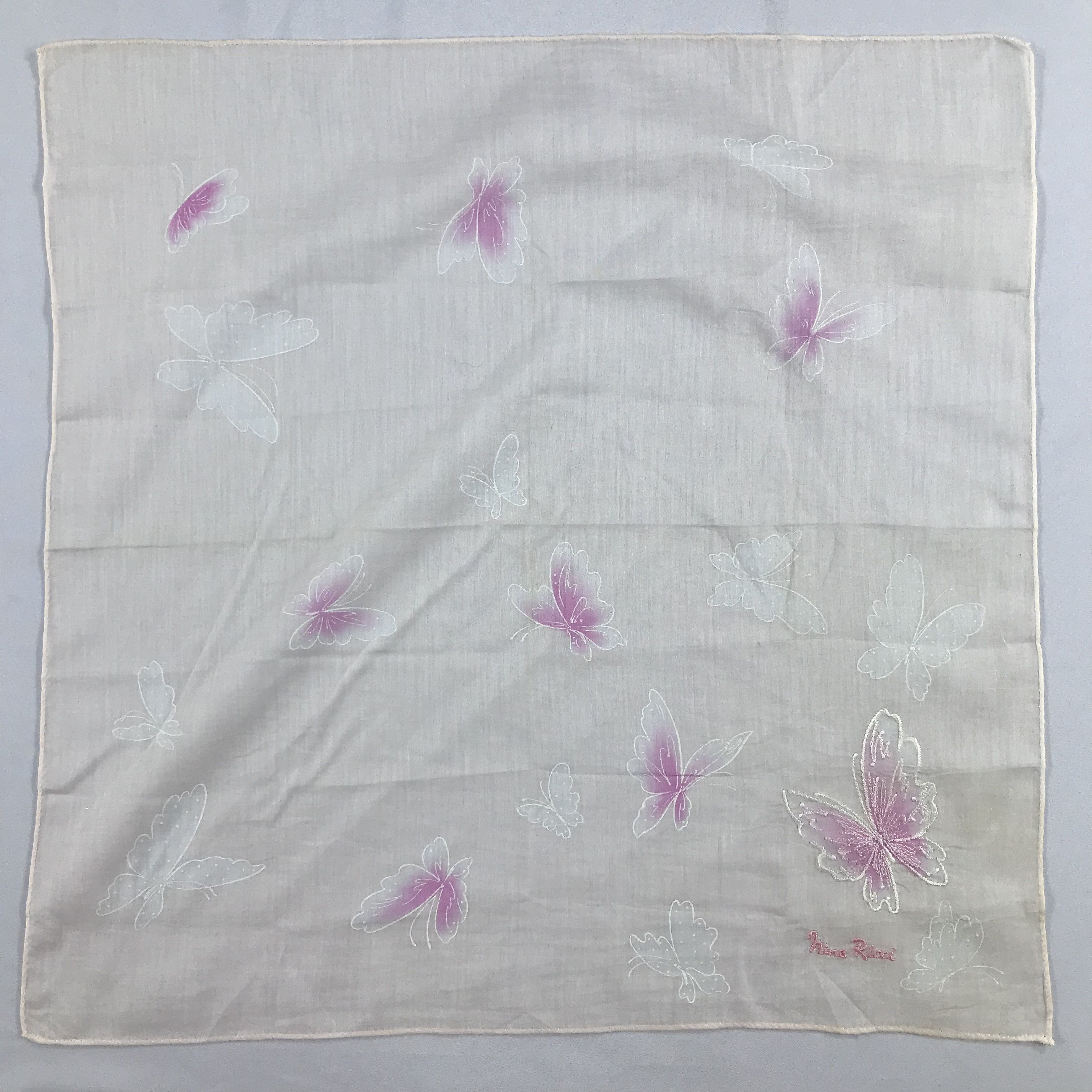Nina Ricci × Vintage Nina Ricci Bandana / Handkerchief / Neckerchief - S2347 Size ONE SIZE - 1 Thumbnail