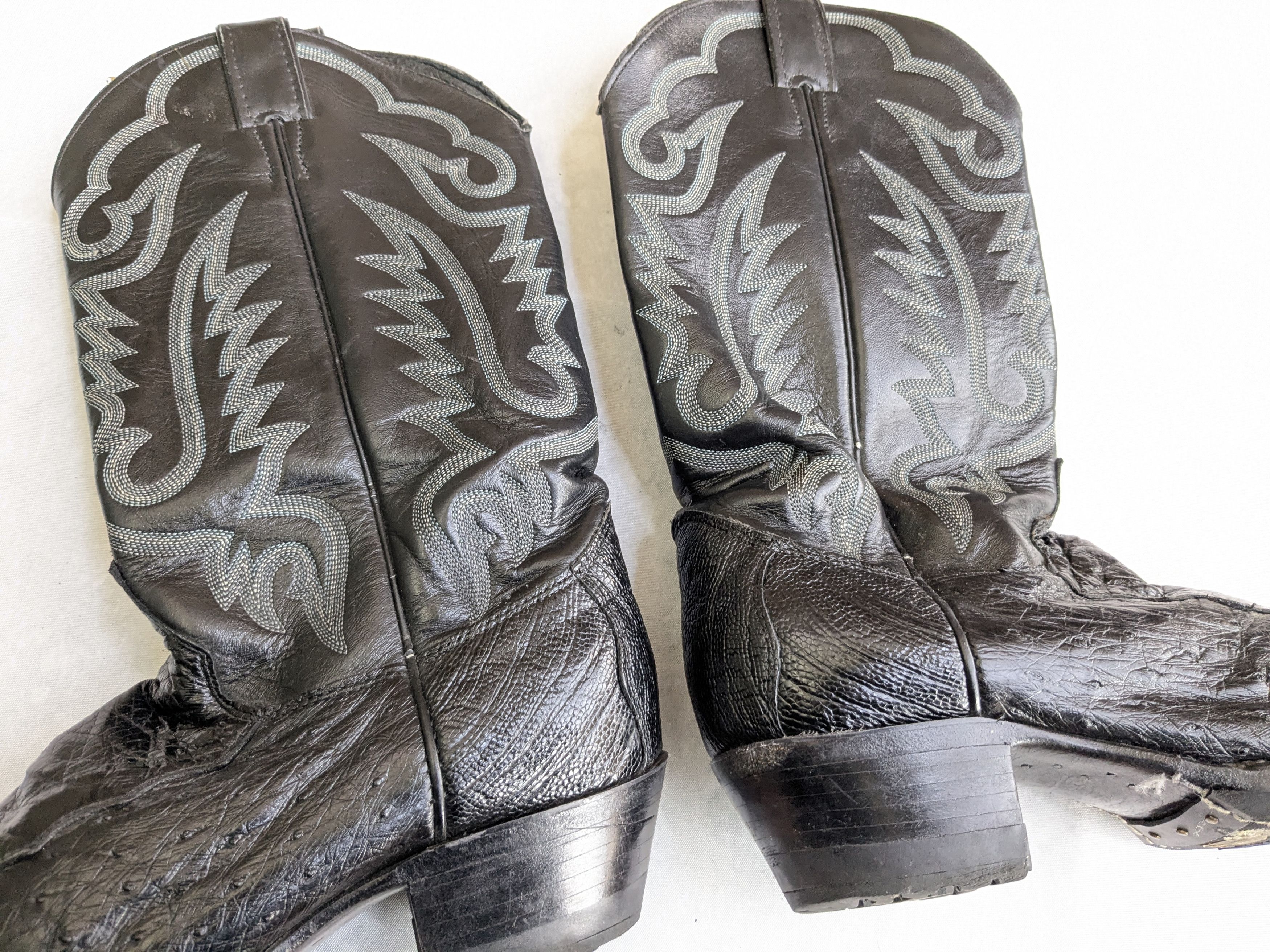 Justin Boots Justin Cowboy Boots Ostrich Leather Black 9.5 D USA Size US 9.5 / EU 42-43 - 2 Thumbnail