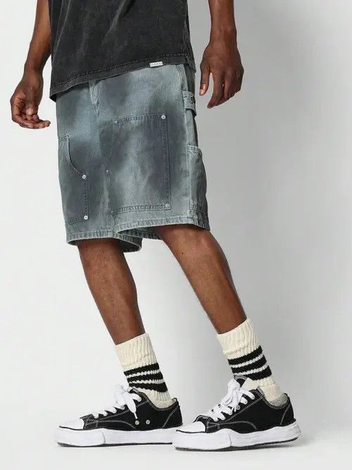 Jean Washed Shorts Printed Graphic Size US 32 / EU 48 - 1 Thumbnail