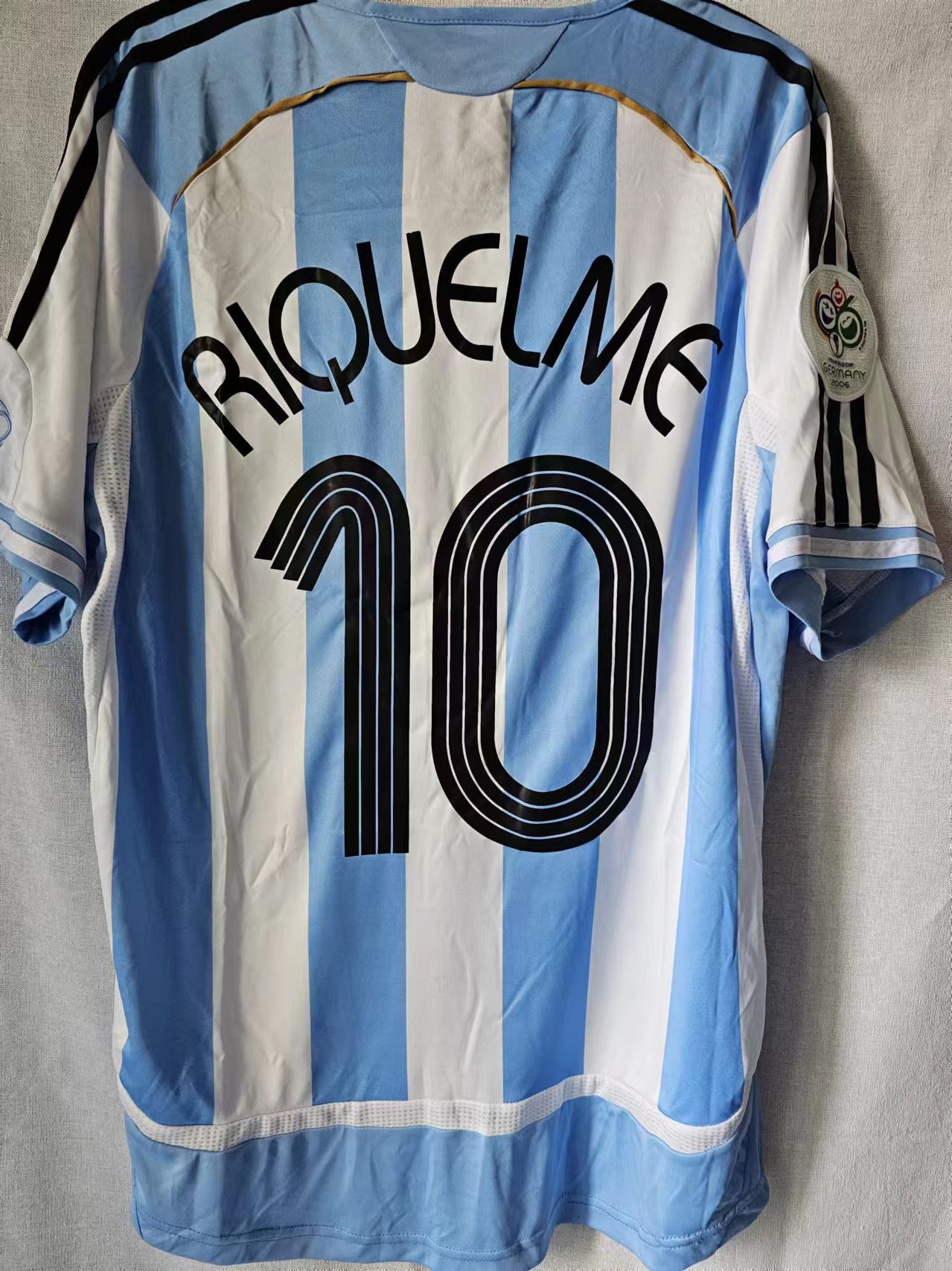 Other 2006 Argentina #10 Riquelme Jersey Home Size US M / EU 48-50 / 2 - 1 Thumbnail