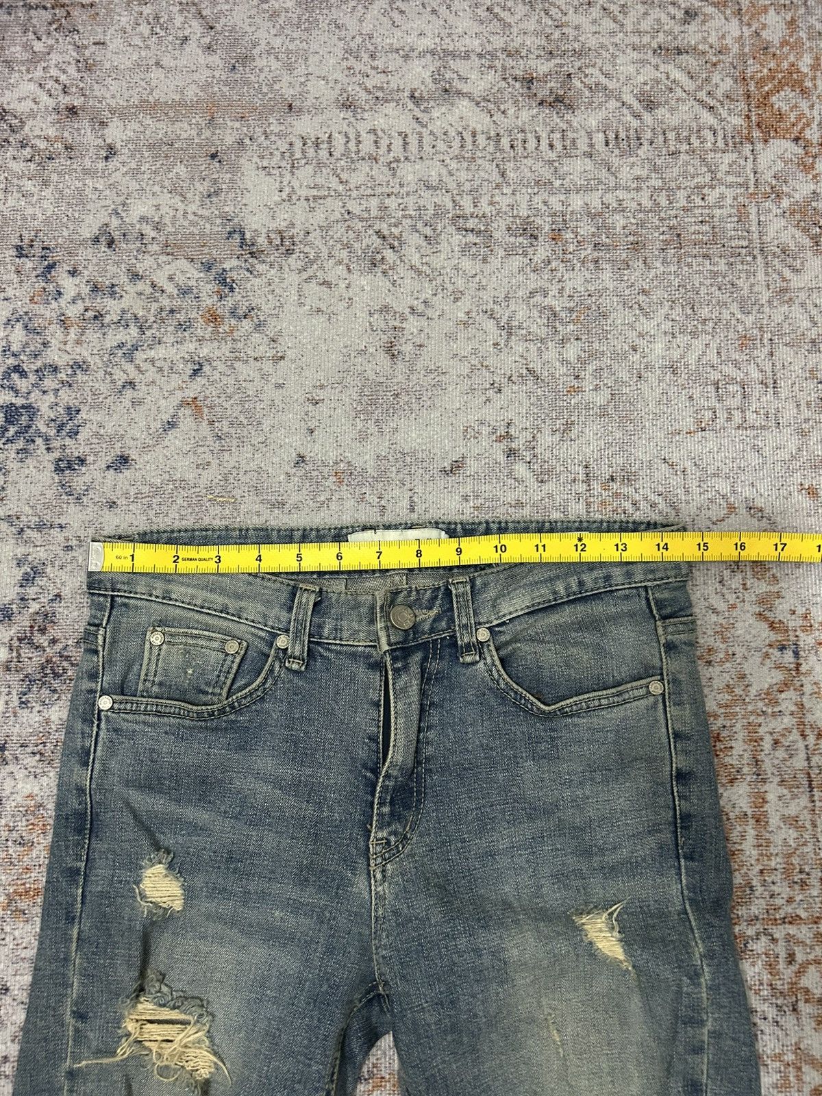 Andersson Bell Anderson Bell Scandinavia Distressed Buttom zipper Jeans Size US 29 - 16 Thumbnail