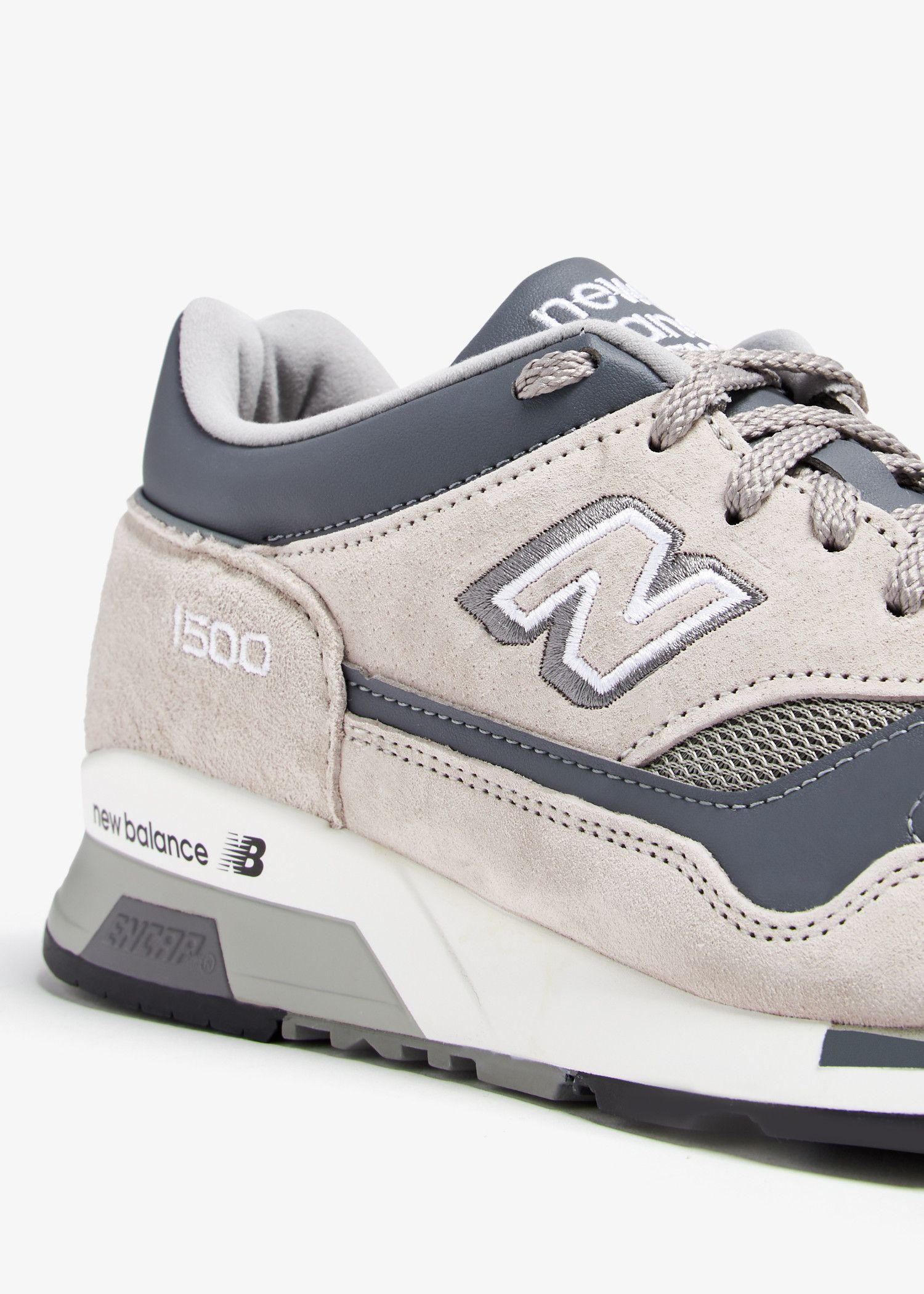 New Balance o1s22i1n1124 1500 Unisex Sneakers in Grey Size US 7.5 / EU 40-41 - 3 Thumbnail