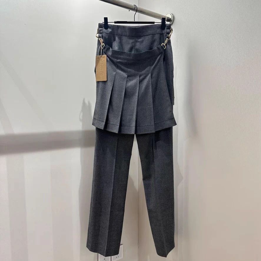 Fendi Fendi jan818 2pc skirt pants gold buttons 38 Size 27" / US 4 / IT 40 - 1 Thumbnail