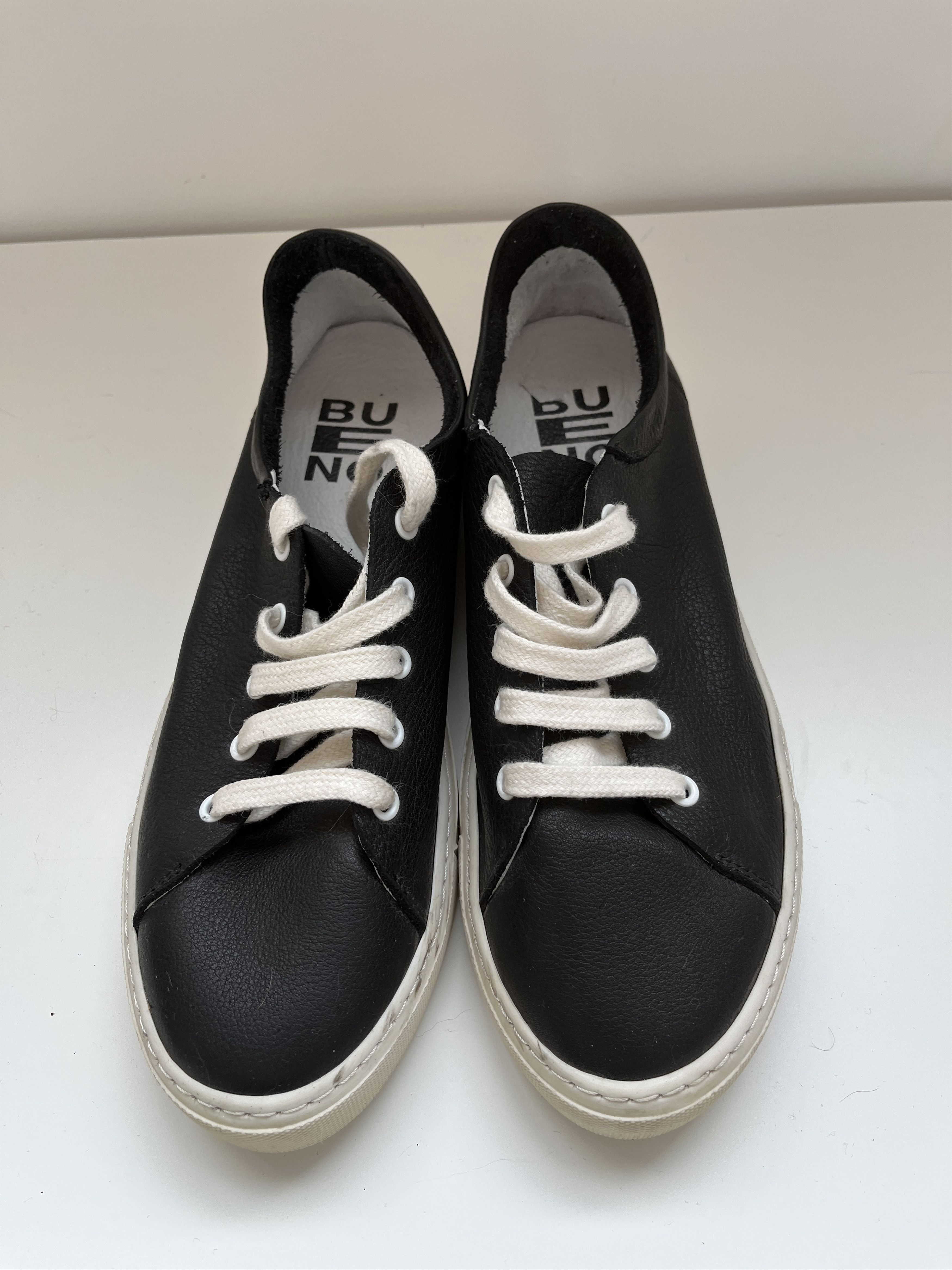 Designer Bueno Rascal Leather Shoes size 8 Size US 8 / EU 41 - 2 Thumbnail