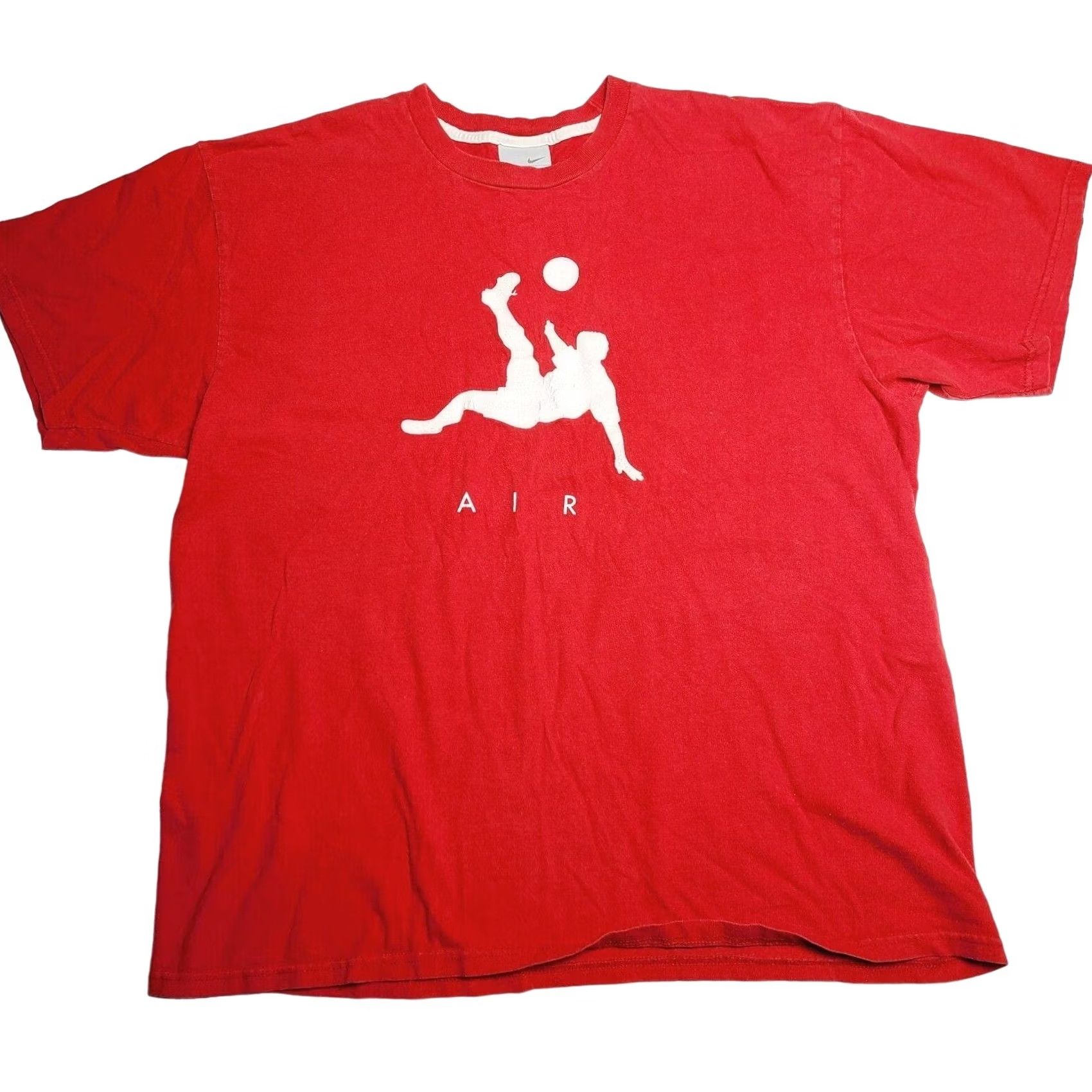 Nike VINTAGE Nike Air Y2K Red Futbol Soccer T-Shirt Men's Size XL Graphic Size US XL / EU 56 / 4 - 2 Thumbnail