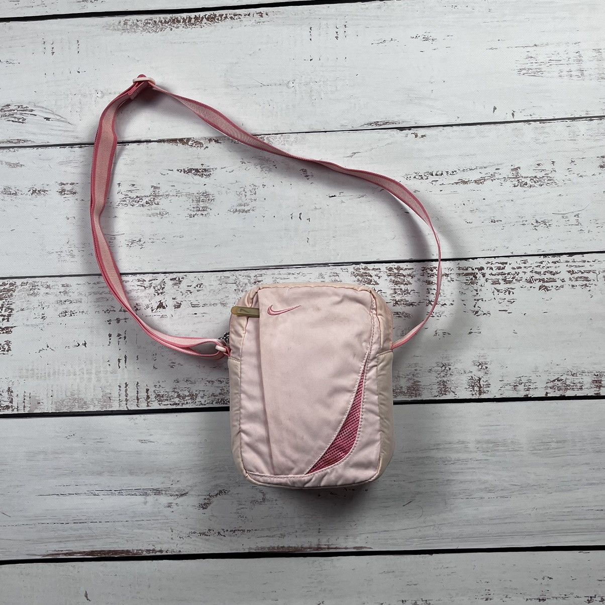Nike × Vintage Nike Vintage Hand Sling Bag Y2K Drill Gorpcore Cross Body Size ONE SIZE - 1 Thumbnail